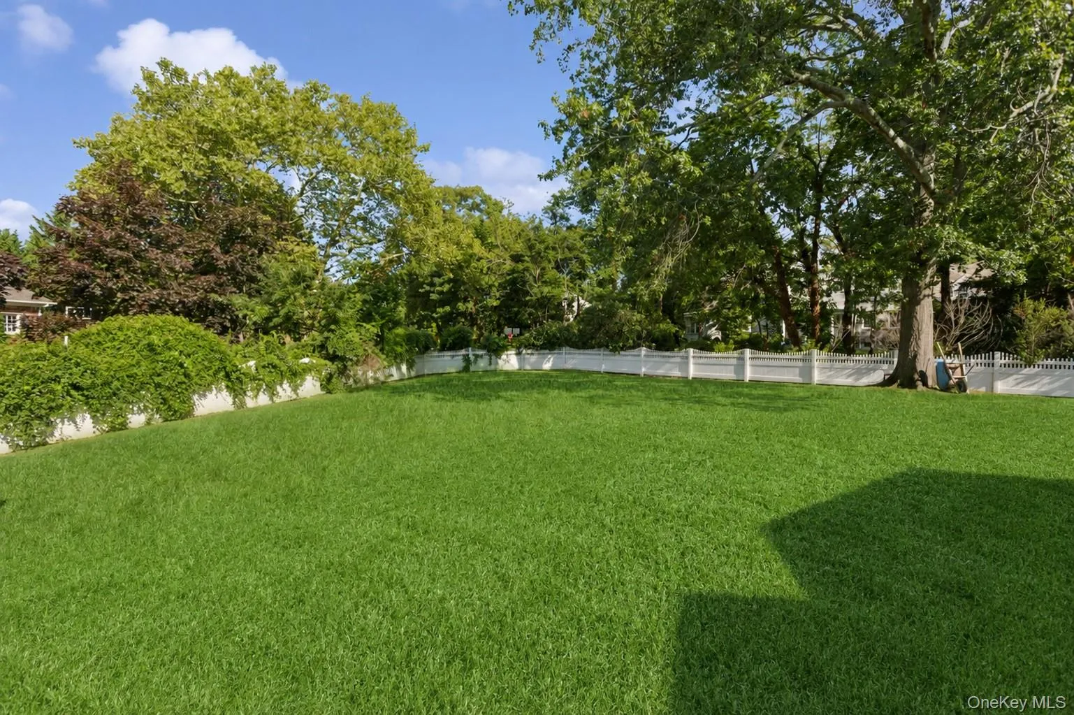 875 Channel Road, Hempstead, NY, 8 Bedrooms Bedrooms, 14 Rooms Rooms,6 BathroomsBathrooms,Residential,For Rent,Channel,0,1042815 875 Channel Road, Hempstead, NY, 8 Bedrooms Bedrooms, 14 Rooms Rooms,6 BathroomsBathrooms,Residential,For Rent,Channel,0,1042815