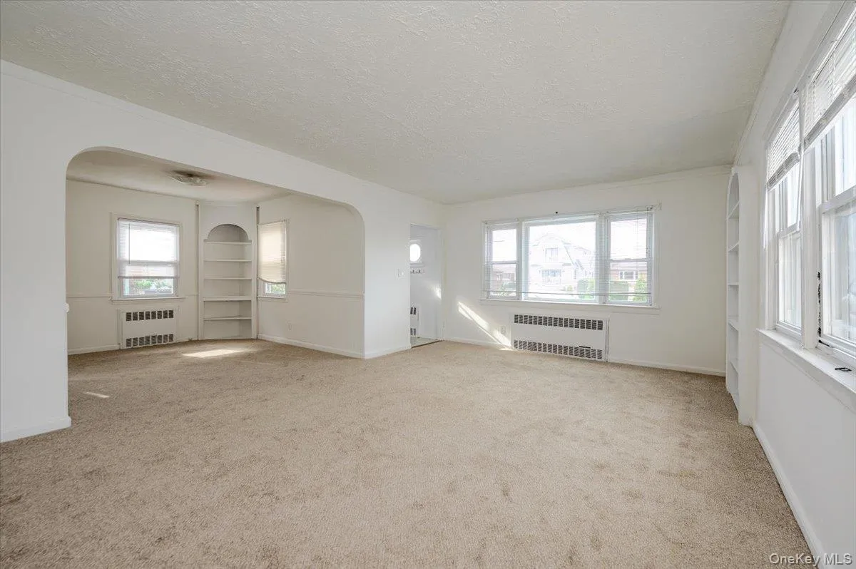 364 Broadway, Long Beach, NY, 2 Bedrooms Bedrooms, 4 Rooms Rooms,1 BathroomBathrooms,Residential Lease,For Rent,Broadway,0,1042816 364 Broadway, Long Beach, NY, 2 Bedrooms Bedrooms, 4 Rooms Rooms,1 BathroomBathrooms,Residential Lease,For Rent,Broadway,0,1042816