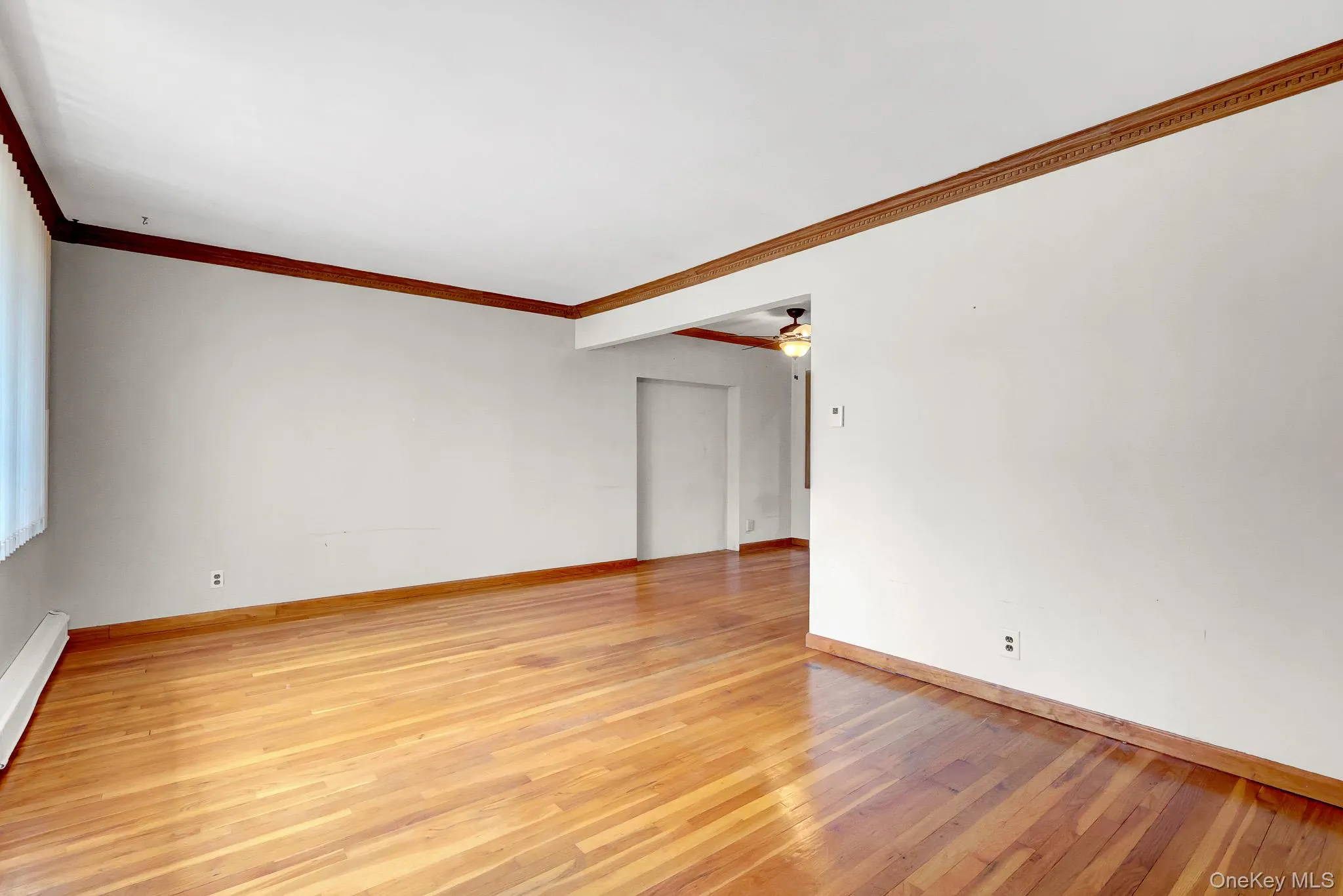19 Essex Road, Oyster Bay, NY, 3 Bedrooms Bedrooms, 6 Rooms Rooms,1 BathroomBathrooms,Residential,For Rent,Essex,0,1042817 19 Essex Road, Oyster Bay, NY, 3 Bedrooms Bedrooms, 6 Rooms Rooms,1 BathroomBathrooms,Residential,For Rent,Essex,0,1042817