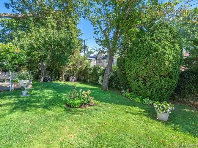 9 Robert Road, Oyster Bay, NY, 3 Bedrooms Bedrooms, 7 Rooms Rooms,2 BathroomsBathrooms,Residential,For Rent,Robert,0,1042818 9 Robert Road, Oyster Bay, NY, 3 Bedrooms Bedrooms, 7 Rooms Rooms,2 BathroomsBathrooms,Residential,For Rent,Robert,0,1042818