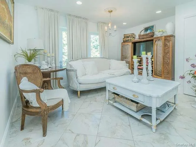 9 Robert Road, Oyster Bay, NY, 3 Bedrooms Bedrooms, 7 Rooms Rooms,2 BathroomsBathrooms,Residential,For Rent,Robert,0,1042818 9 Robert Road, Oyster Bay, NY, 3 Bedrooms Bedrooms, 7 Rooms Rooms,2 BathroomsBathrooms,Residential,For Rent,Robert,0,1042818