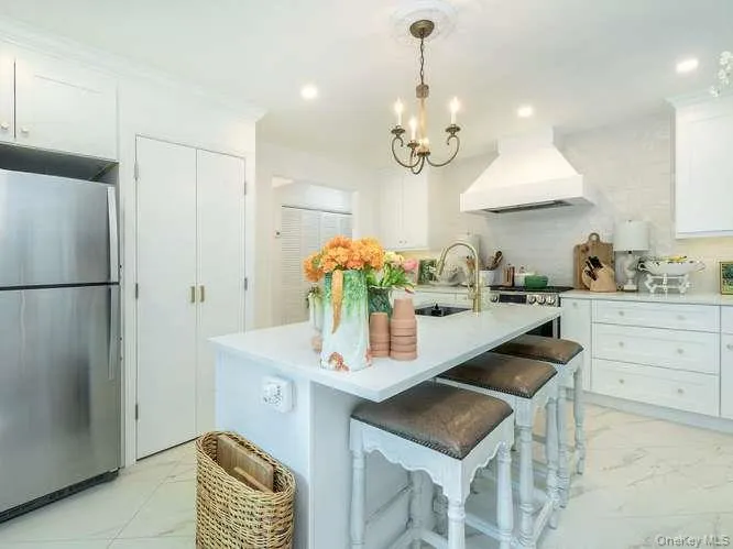 9 Robert Road, Oyster Bay, NY, 3 Bedrooms Bedrooms, 7 Rooms Rooms,2 BathroomsBathrooms,Residential,For Rent,Robert,0,1042818 9 Robert Road, Oyster Bay, NY, 3 Bedrooms Bedrooms, 7 Rooms Rooms,2 BathroomsBathrooms,Residential,For Rent,Robert,0,1042818