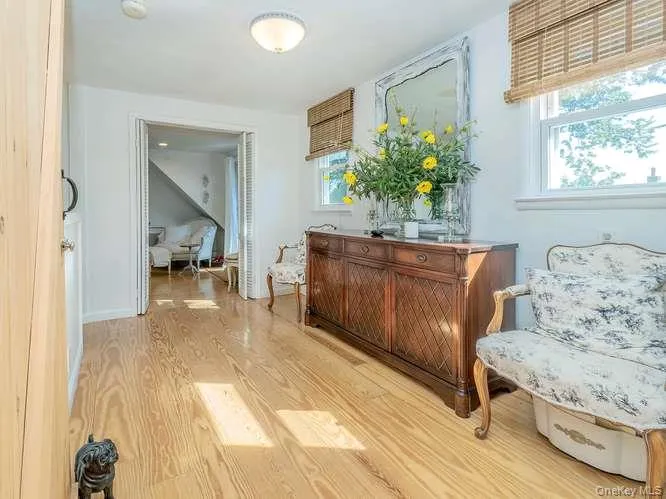9 Robert Road, Oyster Bay, NY, 3 Bedrooms Bedrooms, 7 Rooms Rooms,2 BathroomsBathrooms,Residential,For Rent,Robert,0,1042818 9 Robert Road, Oyster Bay, NY, 3 Bedrooms Bedrooms, 7 Rooms Rooms,2 BathroomsBathrooms,Residential,For Rent,Robert,0,1042818