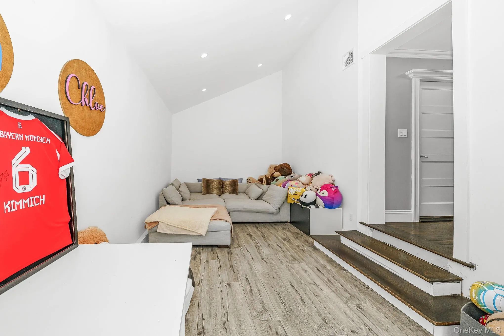 20 Mc Cue Lane, Babylon, NY, 4 Bedrooms Bedrooms, 8 Rooms Rooms,2 BathroomsBathrooms,Residential,For Rent,Mc Cue,0,1042819 20 Mc Cue Lane, Babylon, NY, 4 Bedrooms Bedrooms, 8 Rooms Rooms,2 BathroomsBathrooms,Residential,For Rent,Mc Cue,0,1042819