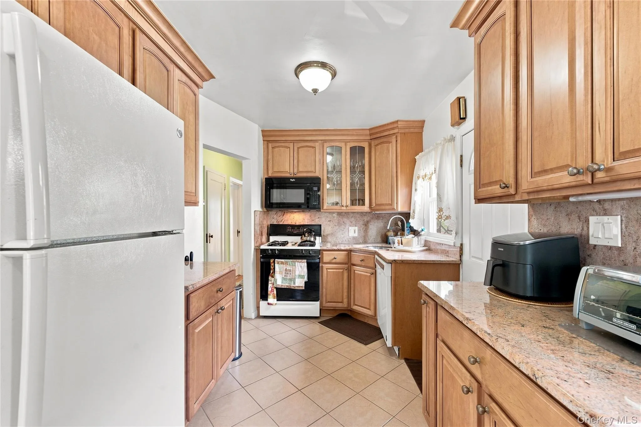 4850 188th Street, New York, NY, 2 Bedrooms Bedrooms, 5 Rooms Rooms,2 BathroomsBathrooms,Residential,For Rent,188th,0,1042821 4850 188th Street, New York, NY, 2 Bedrooms Bedrooms, 5 Rooms Rooms,2 BathroomsBathrooms,Residential,For Rent,188th,0,1042821