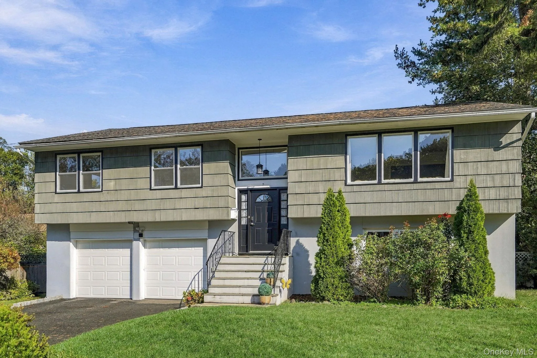 7 Frost Lane, Greenburgh, NY, 4 Bedrooms Bedrooms, 8 Rooms Rooms,2 BathroomsBathrooms,Residential,For Rent,Frost,0,1042822 7 Frost Lane, Greenburgh, NY, 4 Bedrooms Bedrooms, 8 Rooms Rooms,2 BathroomsBathrooms,Residential,For Rent,Frost,0,1042822