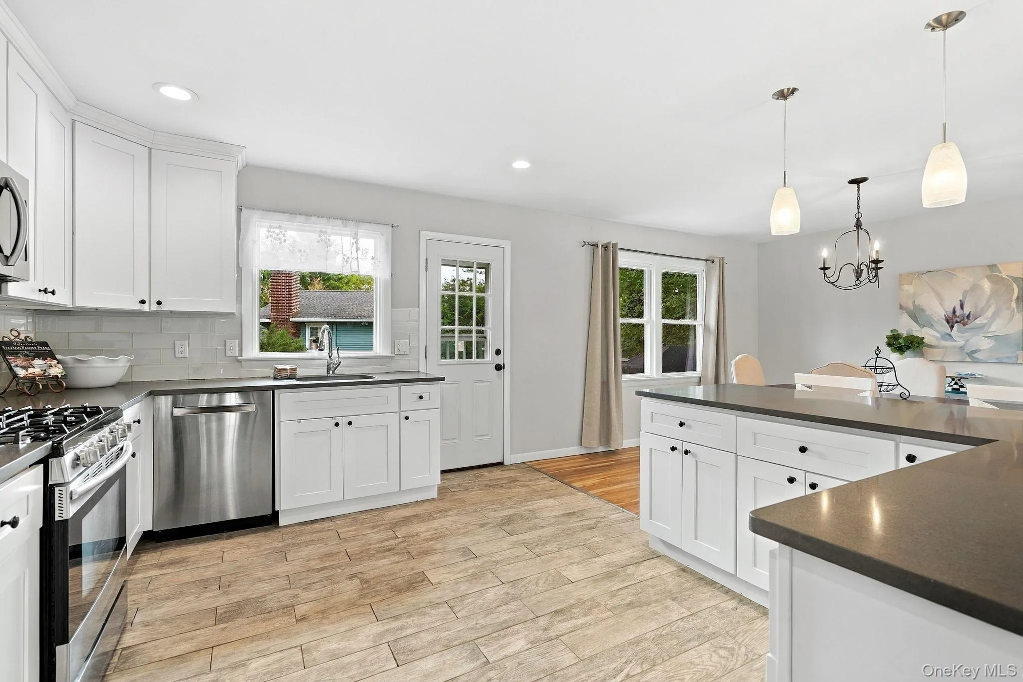 7 Frost Lane, Greenburgh, NY, 4 Bedrooms Bedrooms, 8 Rooms Rooms,2 BathroomsBathrooms,Residential,For Rent,Frost,0,1042822 7 Frost Lane, Greenburgh, NY, 4 Bedrooms Bedrooms, 8 Rooms Rooms,2 BathroomsBathrooms,Residential,For Rent,Frost,0,1042822