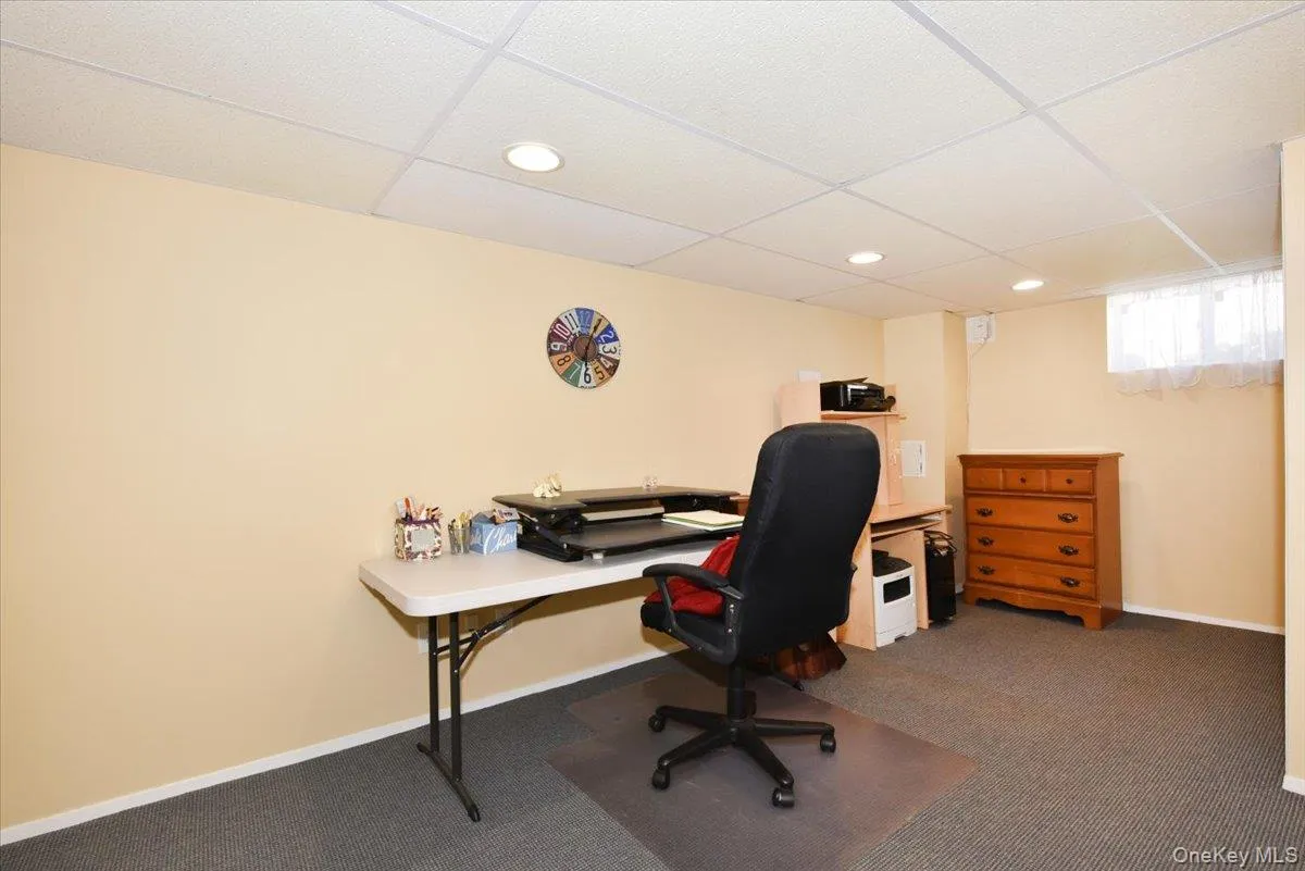 70 Glenwood Road, Oyster Bay, NY, 3 Bedrooms Bedrooms, 6 Rooms Rooms,1 BathroomBathrooms,Residential,For Rent,Glenwood,0,1042827 70 Glenwood Road, Oyster Bay, NY, 3 Bedrooms Bedrooms, 6 Rooms Rooms,1 BathroomBathrooms,Residential,For Rent,Glenwood,0,1042827
