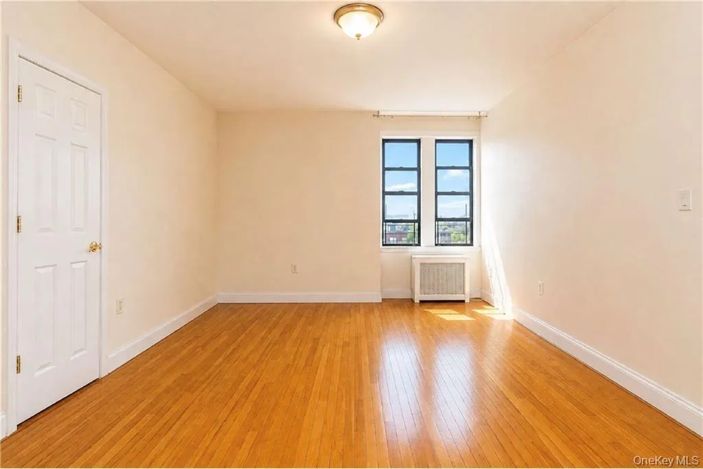 1289 19th Street, New York, NY, 1 Bedroom Bedrooms, 3 Rooms Rooms,1 BathroomBathrooms,Residential,For Rent,19th,0,1042831 1289 19th Street, New York, NY, 1 Bedroom Bedrooms, 3 Rooms Rooms,1 BathroomBathrooms,Residential,For Rent,19th,0,1042831