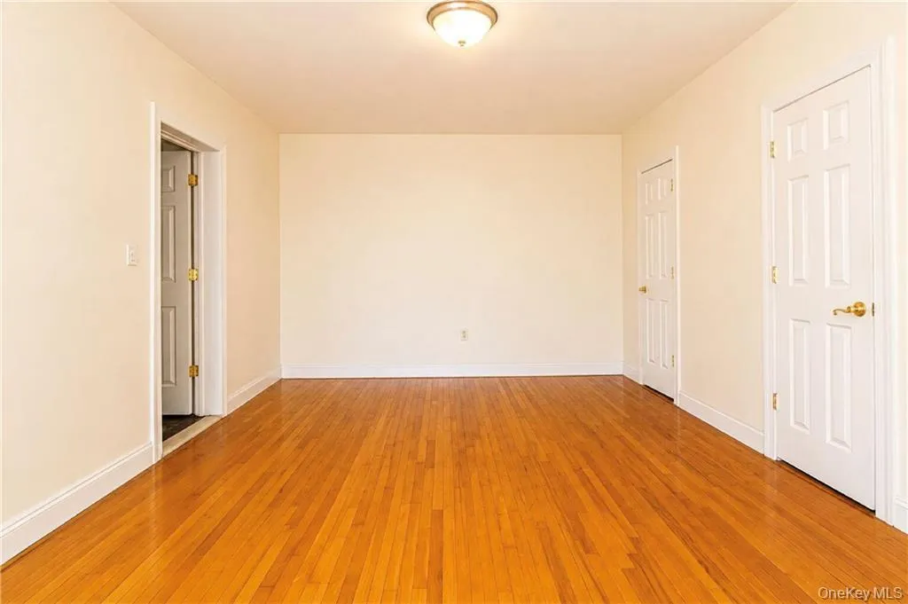1289 19th Street, New York, NY, 1 Bedroom Bedrooms, 3 Rooms Rooms,1 BathroomBathrooms,Residential,For Rent,19th,0,1042831 1289 19th Street, New York, NY, 1 Bedroom Bedrooms, 3 Rooms Rooms,1 BathroomBathrooms,Residential,For Rent,19th,0,1042831