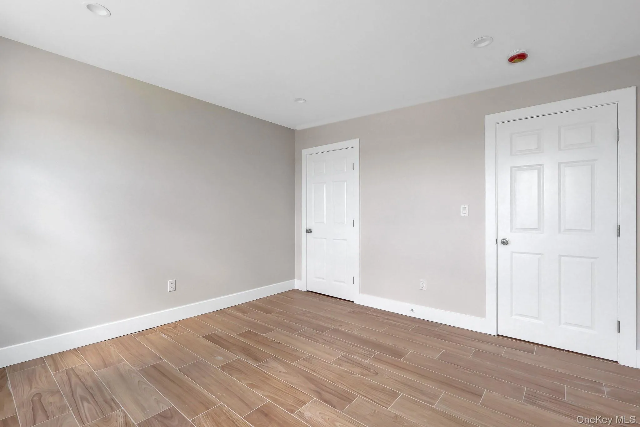 295 Bergen Avenue, West Babylon, NY, 2 Bedroom Bedrooms, 4 Room Rooms,1 BathroomBathrooms,Residential Lease,For Rent,Bergen,0,1042832 295 Bergen Avenue, West Babylon, NY, 2 Bedroom Bedrooms, 4 Room Rooms,1 BathroomBathrooms,Residential Lease,For Rent,Bergen,0,1042832
