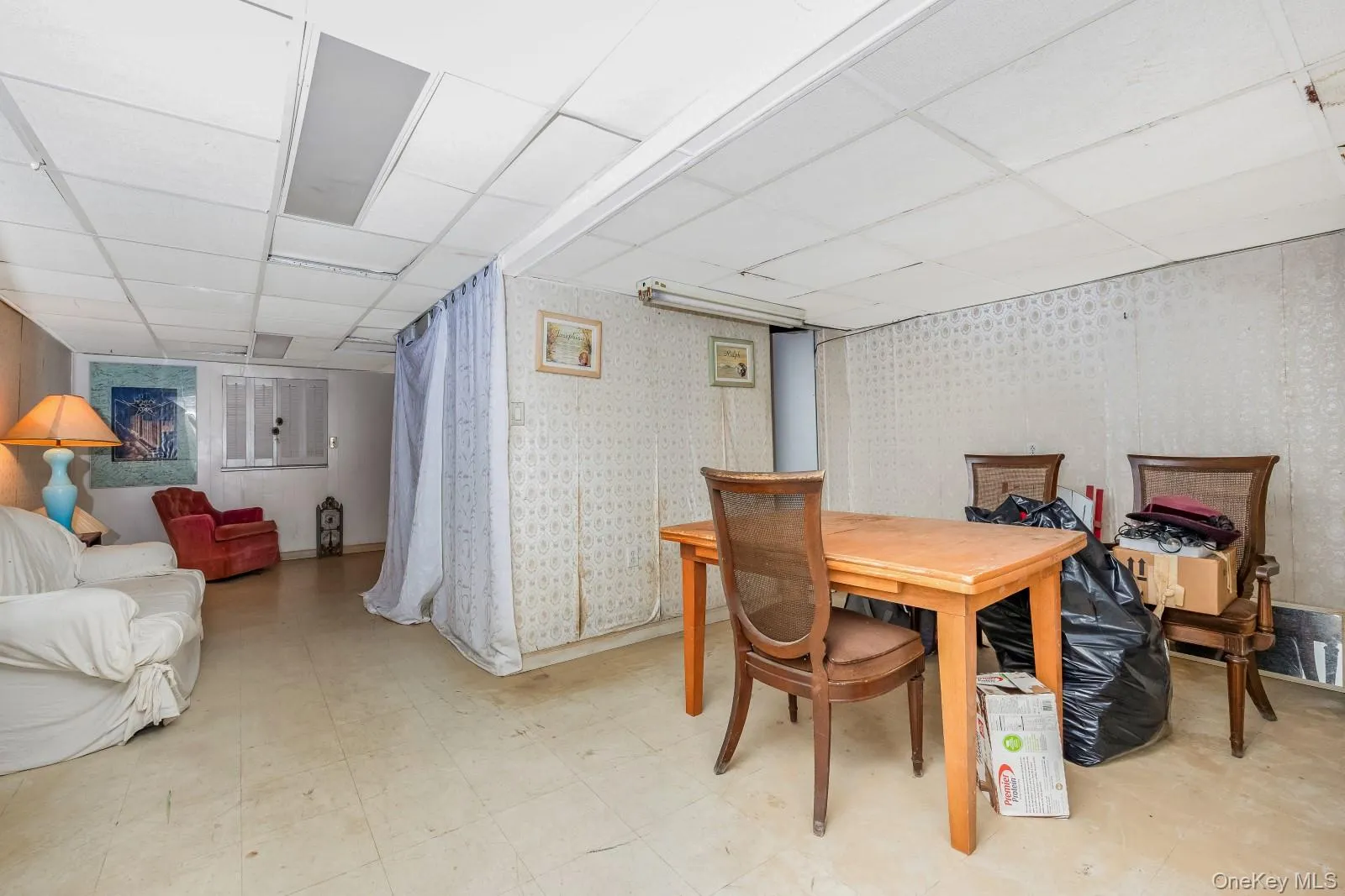 69-11 62nd Drive, New York, NY, 3 Bedrooms Bedrooms, 8 Rooms Rooms,2 BathroomsBathrooms,Residential,For Rent,62nd,0,1042833 69-11 62nd Drive, New York, NY, 3 Bedrooms Bedrooms, 8 Rooms Rooms,2 BathroomsBathrooms,Residential,For Rent,62nd,0,1042833