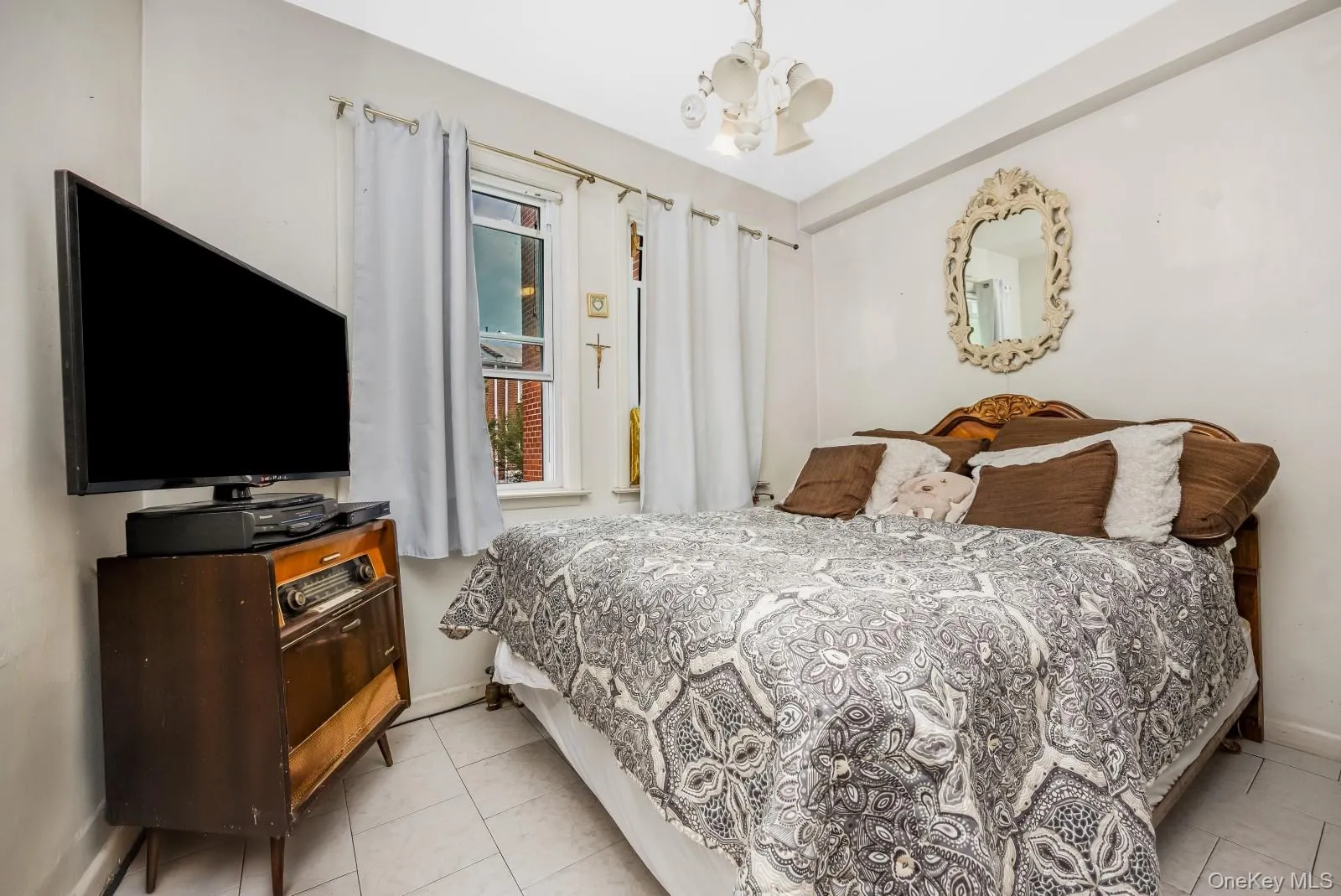 69-11 62nd Drive, New York, NY, 3 Bedrooms Bedrooms, 8 Rooms Rooms,2 BathroomsBathrooms,Residential,For Rent,62nd,0,1042833 69-11 62nd Drive, New York, NY, 3 Bedrooms Bedrooms, 8 Rooms Rooms,2 BathroomsBathrooms,Residential,For Rent,62nd,0,1042833