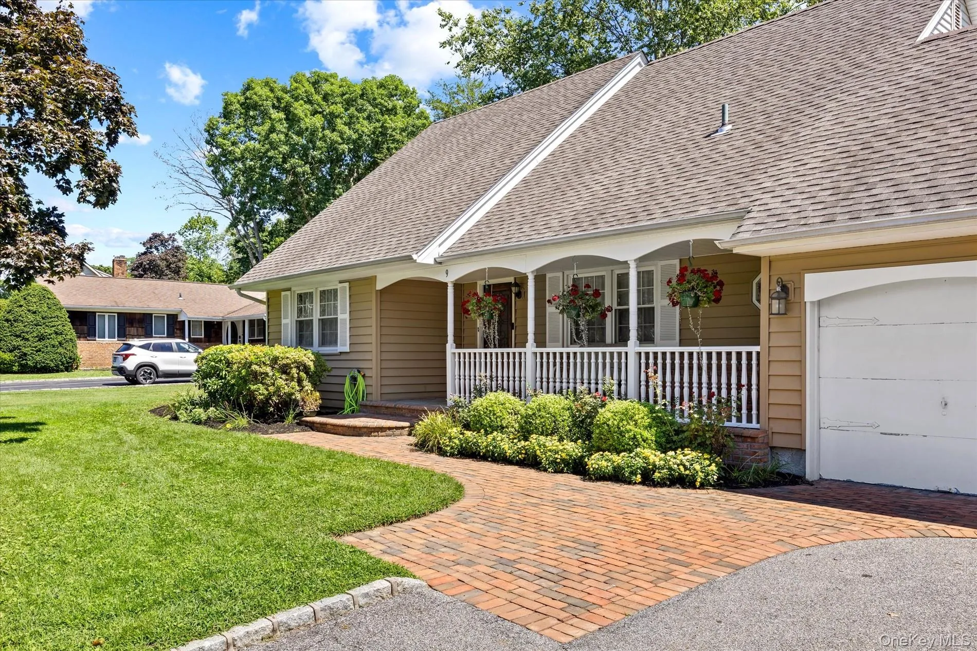 9 Charlemagne Drive, Smithtown, NY, 4 Bedrooms Bedrooms, 9 Rooms Rooms,2 BathroomsBathrooms,Residential,For Rent,Charlemagne,0,1042836 9 Charlemagne Drive, Smithtown, NY, 4 Bedrooms Bedrooms, 9 Rooms Rooms,2 BathroomsBathrooms,Residential,For Rent,Charlemagne,0,1042836