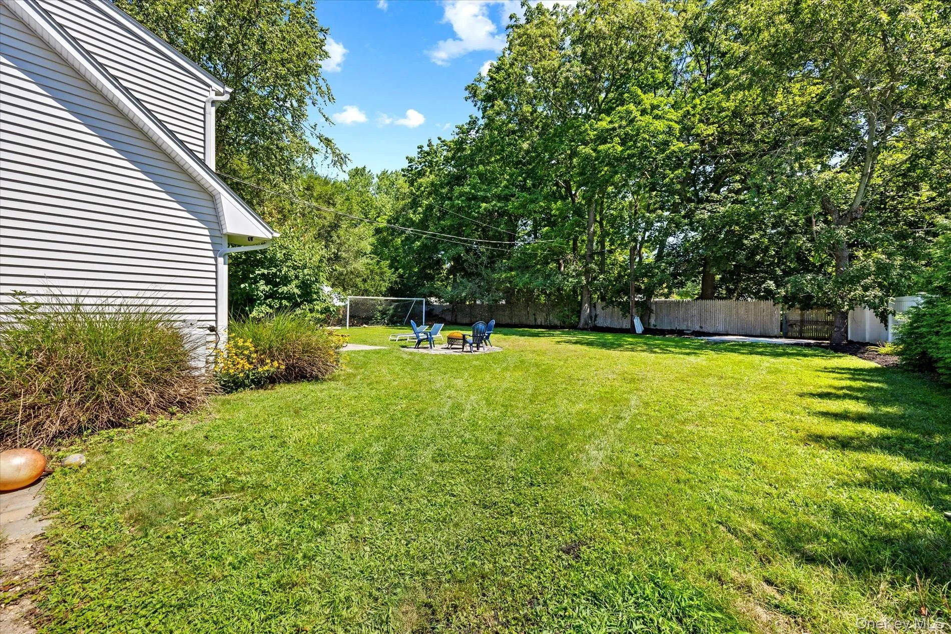 9 Charlemagne Drive, Smithtown, NY, 4 Bedrooms Bedrooms, 9 Rooms Rooms,2 BathroomsBathrooms,Residential,For Rent,Charlemagne,0,1042836 9 Charlemagne Drive, Smithtown, NY, 4 Bedrooms Bedrooms, 9 Rooms Rooms,2 BathroomsBathrooms,Residential,For Rent,Charlemagne,0,1042836