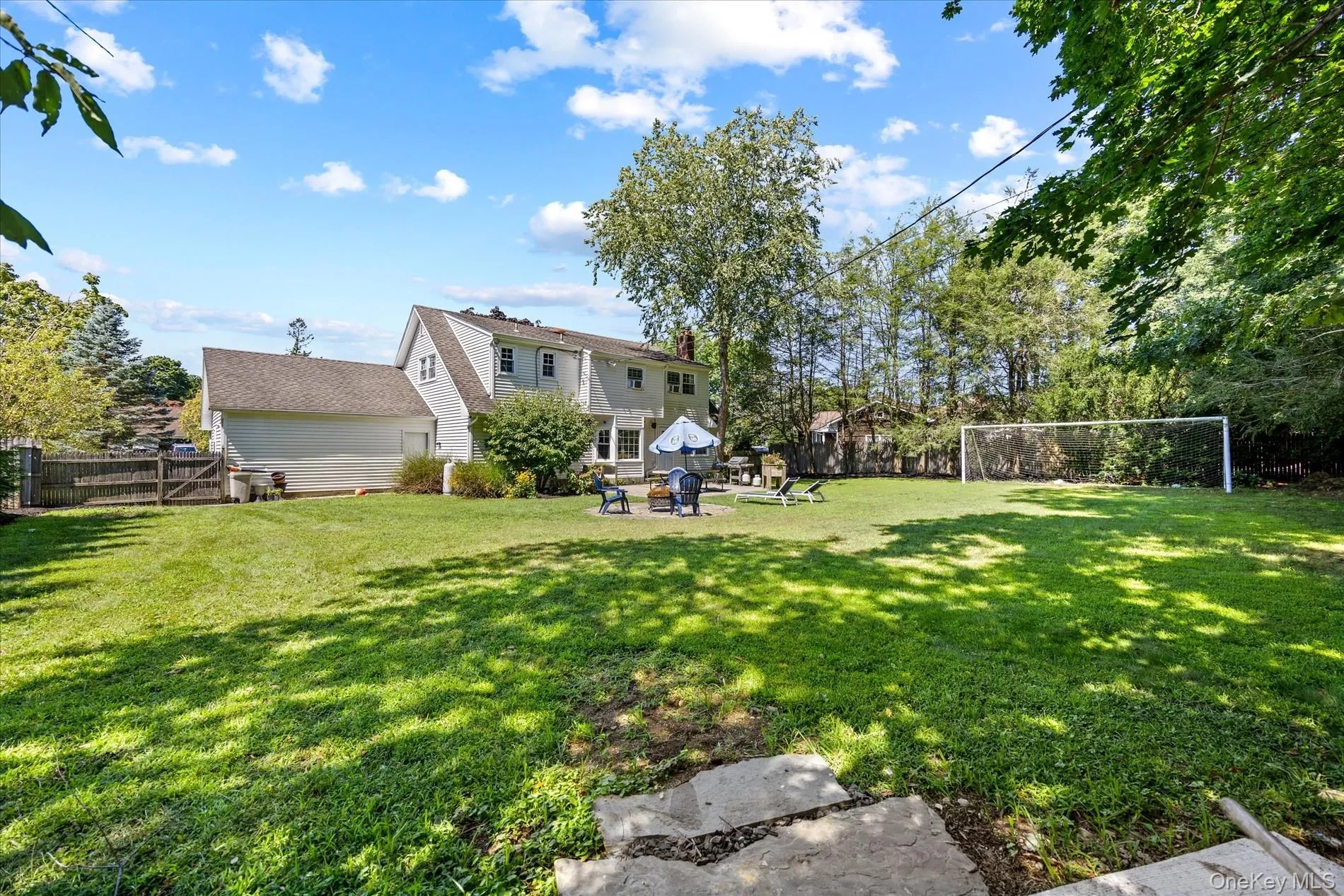 9 Charlemagne Drive, Smithtown, NY, 4 Bedrooms Bedrooms, 9 Rooms Rooms,2 BathroomsBathrooms,Residential,For Rent,Charlemagne,0,1042836 9 Charlemagne Drive, Smithtown, NY, 4 Bedrooms Bedrooms, 9 Rooms Rooms,2 BathroomsBathrooms,Residential,For Rent,Charlemagne,0,1042836