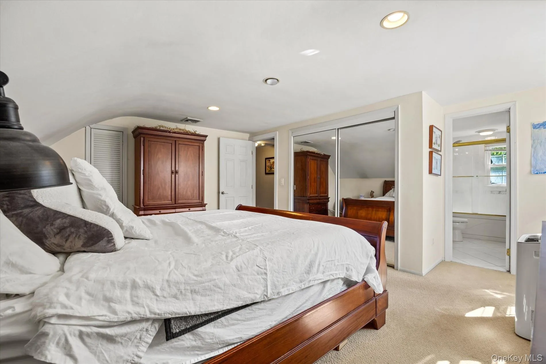 9 Charlemagne Drive, Smithtown, NY, 4 Bedrooms Bedrooms, 9 Rooms Rooms,2 BathroomsBathrooms,Residential,For Rent,Charlemagne,0,1042836 9 Charlemagne Drive, Smithtown, NY, 4 Bedrooms Bedrooms, 9 Rooms Rooms,2 BathroomsBathrooms,Residential,For Rent,Charlemagne,0,1042836