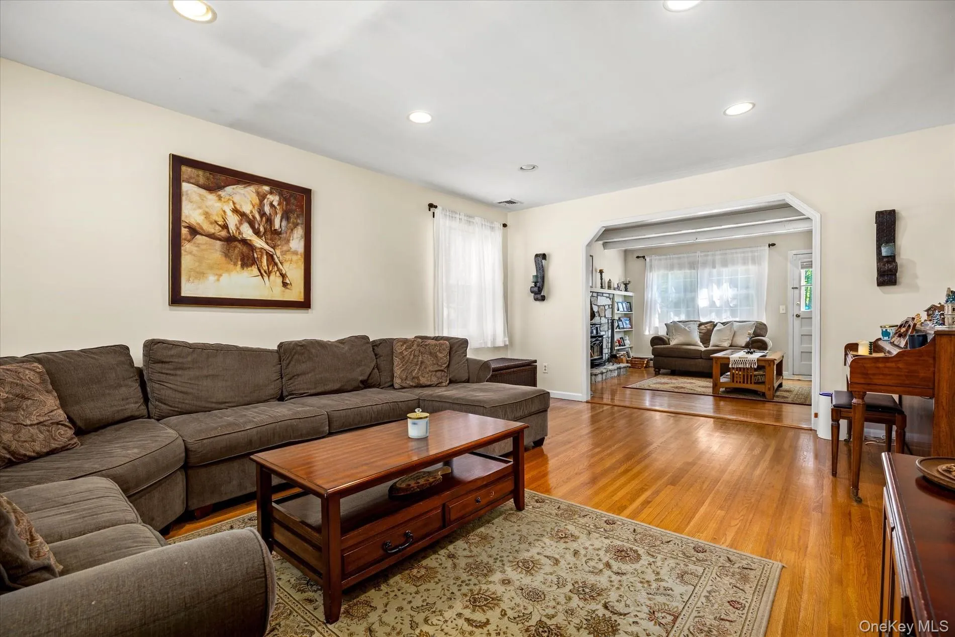 9 Charlemagne Drive, Smithtown, NY, 4 Bedrooms Bedrooms, 9 Rooms Rooms,2 BathroomsBathrooms,Residential,For Rent,Charlemagne,0,1042836 9 Charlemagne Drive, Smithtown, NY, 4 Bedrooms Bedrooms, 9 Rooms Rooms,2 BathroomsBathrooms,Residential,For Rent,Charlemagne,0,1042836