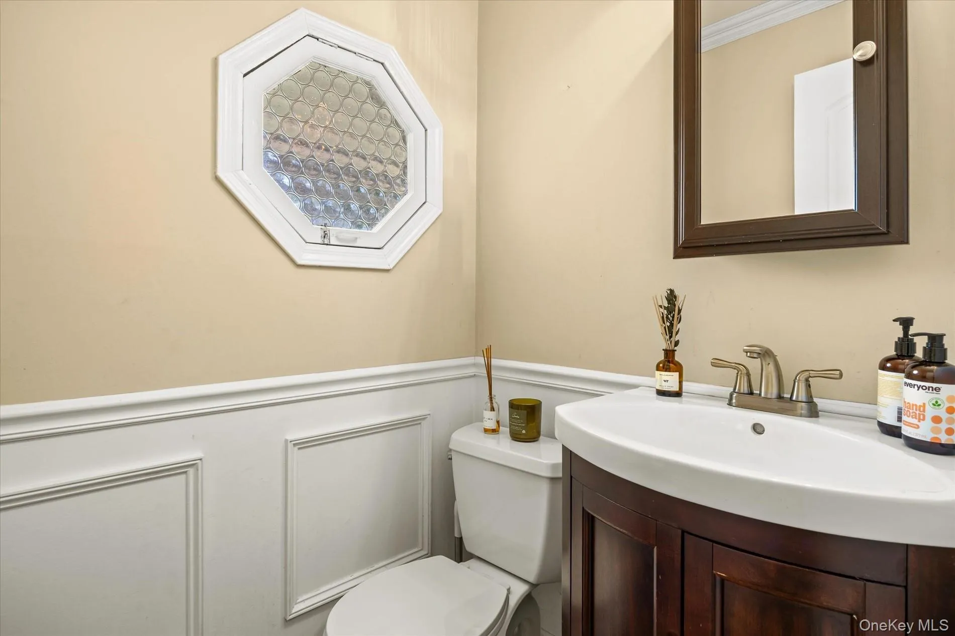 9 Charlemagne Drive, Smithtown, NY, 4 Bedrooms Bedrooms, 9 Rooms Rooms,2 BathroomsBathrooms,Residential,For Rent,Charlemagne,0,1042836 9 Charlemagne Drive, Smithtown, NY, 4 Bedrooms Bedrooms, 9 Rooms Rooms,2 BathroomsBathrooms,Residential,For Rent,Charlemagne,0,1042836