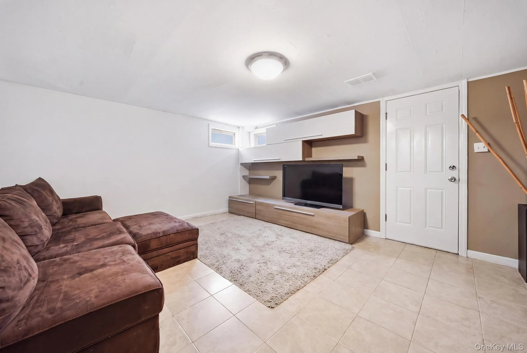 66 Caroline Avenue, Hempstead, NY, 4 Bedrooms Bedrooms, 9 Rooms Rooms,2 BathroomsBathrooms,Residential,For Rent,Caroline,0,1042838 66 Caroline Avenue, Hempstead, NY, 4 Bedrooms Bedrooms, 9 Rooms Rooms,2 BathroomsBathrooms,Residential,For Rent,Caroline,0,1042838