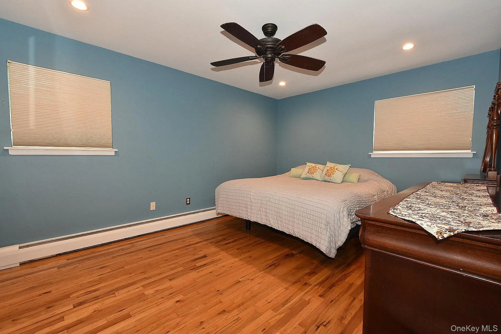 14 Milburn Road, Brookhaven, NY, 3 Bedrooms Bedrooms, 6 Rooms Rooms,1 BathroomBathrooms,Residential,For Rent,Milburn,0,1042839 14 Milburn Road, Brookhaven, NY, 3 Bedrooms Bedrooms, 6 Rooms Rooms,1 BathroomBathrooms,Residential,For Rent,Milburn,0,1042839