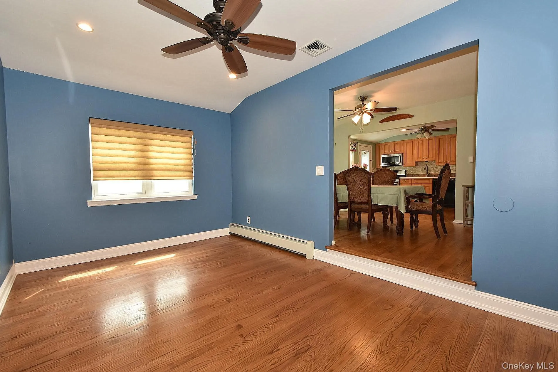 14 Milburn Road, Brookhaven, NY, 3 Bedrooms Bedrooms, 6 Rooms Rooms,1 BathroomBathrooms,Residential,For Rent,Milburn,0,1042839 14 Milburn Road, Brookhaven, NY, 3 Bedrooms Bedrooms, 6 Rooms Rooms,1 BathroomBathrooms,Residential,For Rent,Milburn,0,1042839