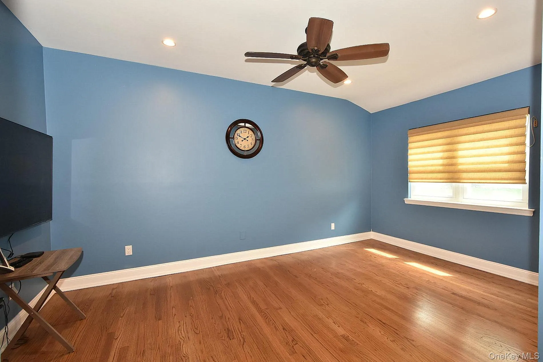 14 Milburn Road, Brookhaven, NY, 3 Bedrooms Bedrooms, 6 Rooms Rooms,1 BathroomBathrooms,Residential,For Rent,Milburn,0,1042839 14 Milburn Road, Brookhaven, NY, 3 Bedrooms Bedrooms, 6 Rooms Rooms,1 BathroomBathrooms,Residential,For Rent,Milburn,0,1042839