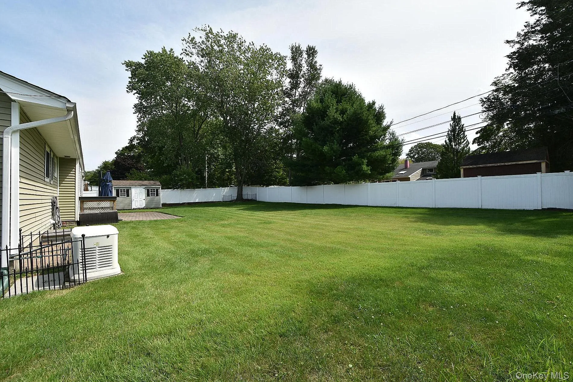 14 Milburn Road, Brookhaven, NY, 3 Bedrooms Bedrooms, 6 Rooms Rooms,1 BathroomBathrooms,Residential,For Rent,Milburn,0,1042839 14 Milburn Road, Brookhaven, NY, 3 Bedrooms Bedrooms, 6 Rooms Rooms,1 BathroomBathrooms,Residential,For Rent,Milburn,0,1042839