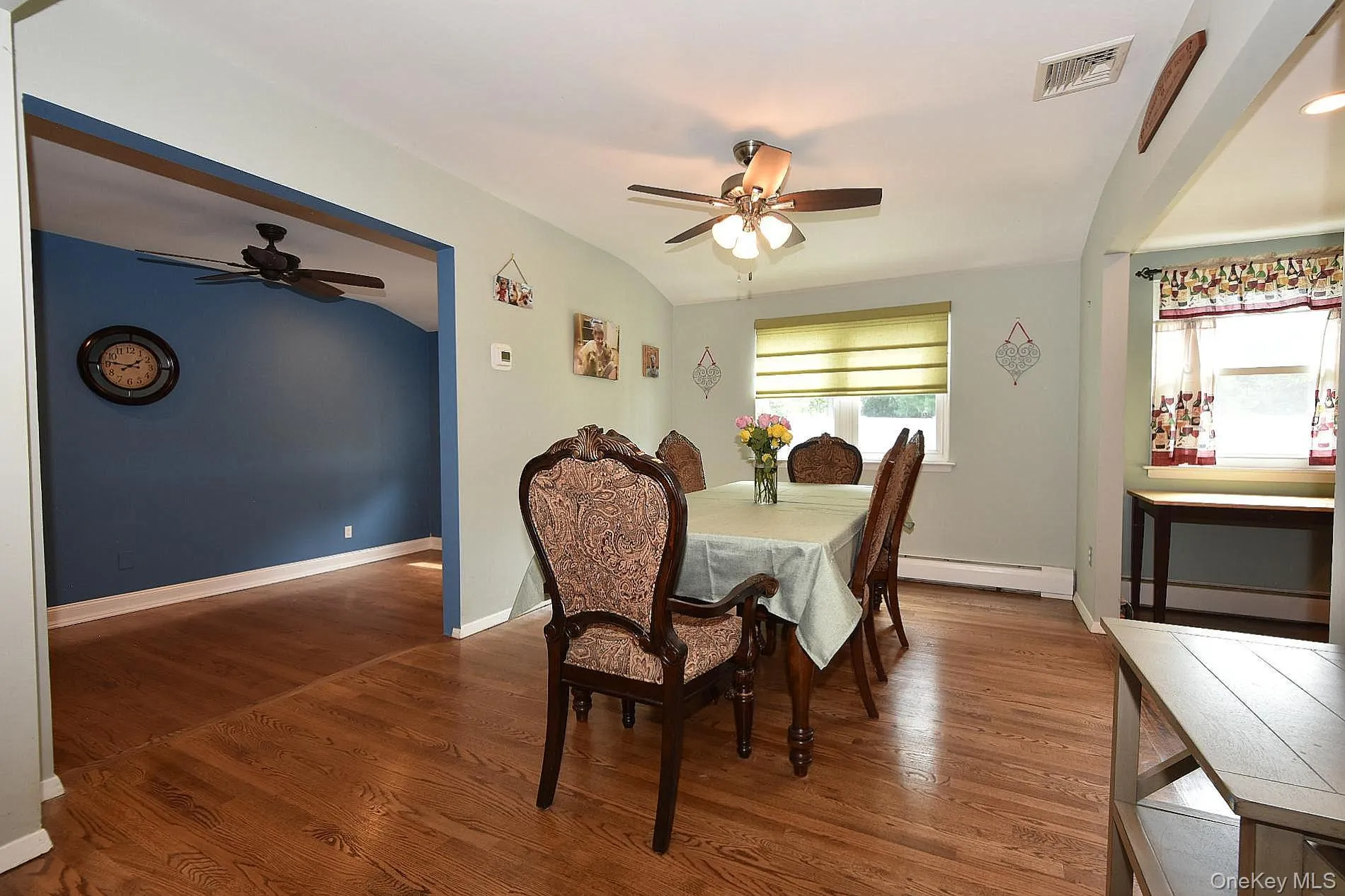 14 Milburn Road, Brookhaven, NY, 3 Bedrooms Bedrooms, 6 Rooms Rooms,1 BathroomBathrooms,Residential,For Rent,Milburn,0,1042839 14 Milburn Road, Brookhaven, NY, 3 Bedrooms Bedrooms, 6 Rooms Rooms,1 BathroomBathrooms,Residential,For Rent,Milburn,0,1042839