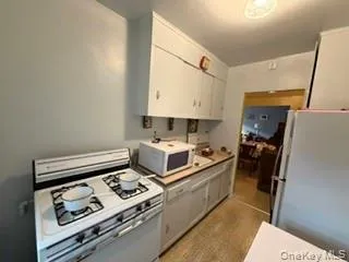 32-43 90th Street, New York, NY, 2 Bedrooms Bedrooms, 5 Rooms Rooms,1 BathroomBathrooms,Residential,For Rent,90th,0,1042840 32-43 90th Street, New York, NY, 2 Bedrooms Bedrooms, 5 Rooms Rooms,1 BathroomBathrooms,Residential,For Rent,90th,0,1042840