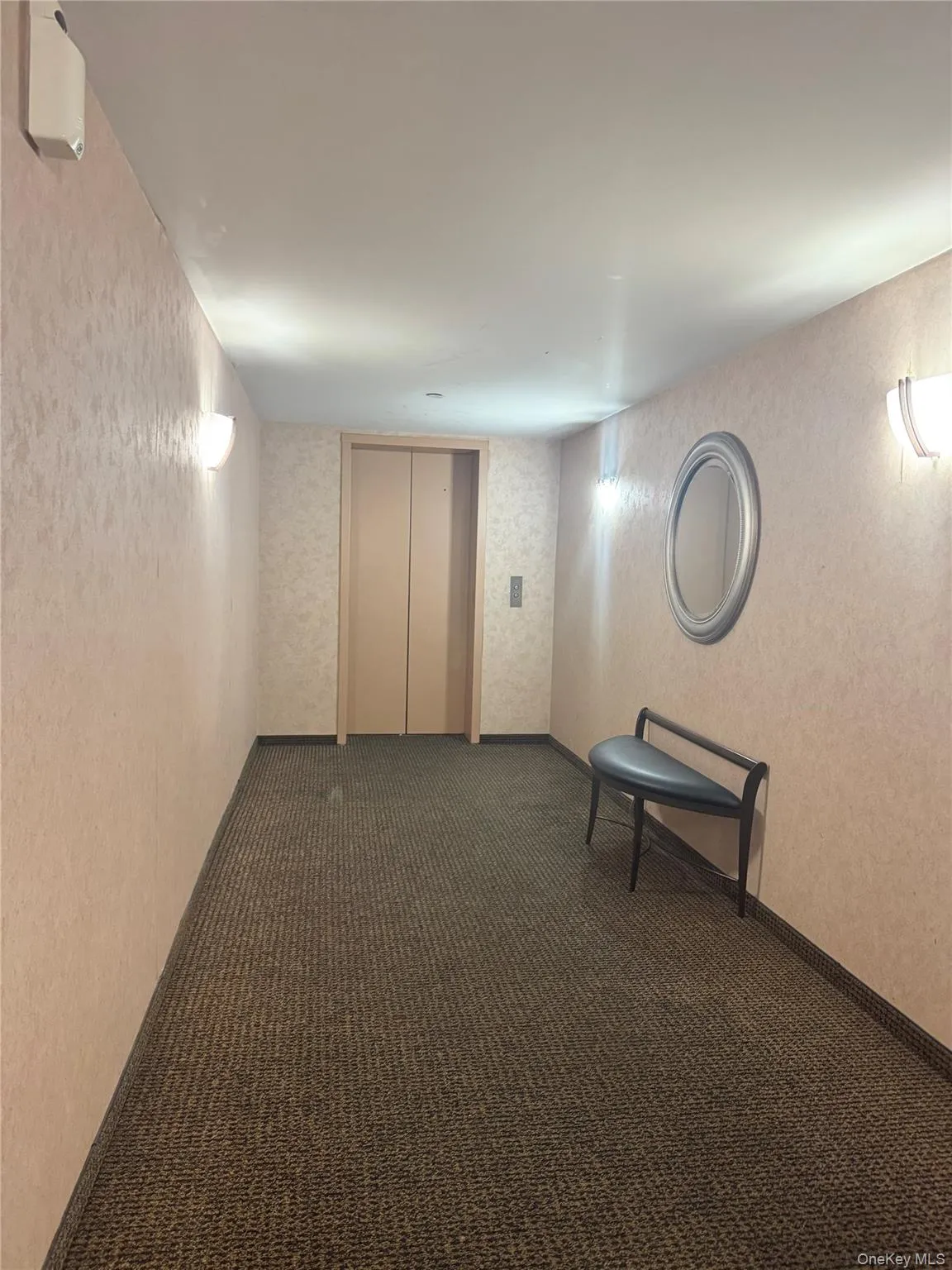 141 Great Neck Road, North Hempstead, NY, 2 Bedrooms Bedrooms, 4 Rooms Rooms,1 BathroomBathrooms,Residential Lease,For Rent,Great Neck Road,0,1042842 141 Great Neck Road, North Hempstead, NY, 2 Bedrooms Bedrooms, 4 Rooms Rooms,1 BathroomBathrooms,Residential Lease,For Rent,Great Neck Road,0,1042842