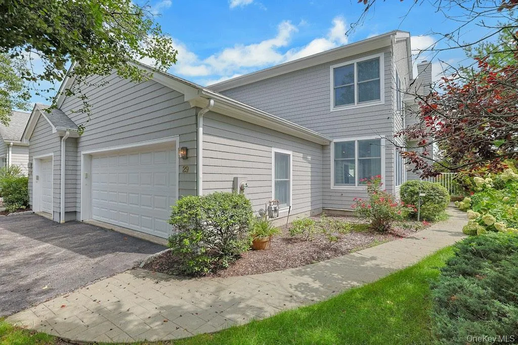 29 Country Club Lane has a 2 car garage 29 Country Club Lane has a 2 car garage