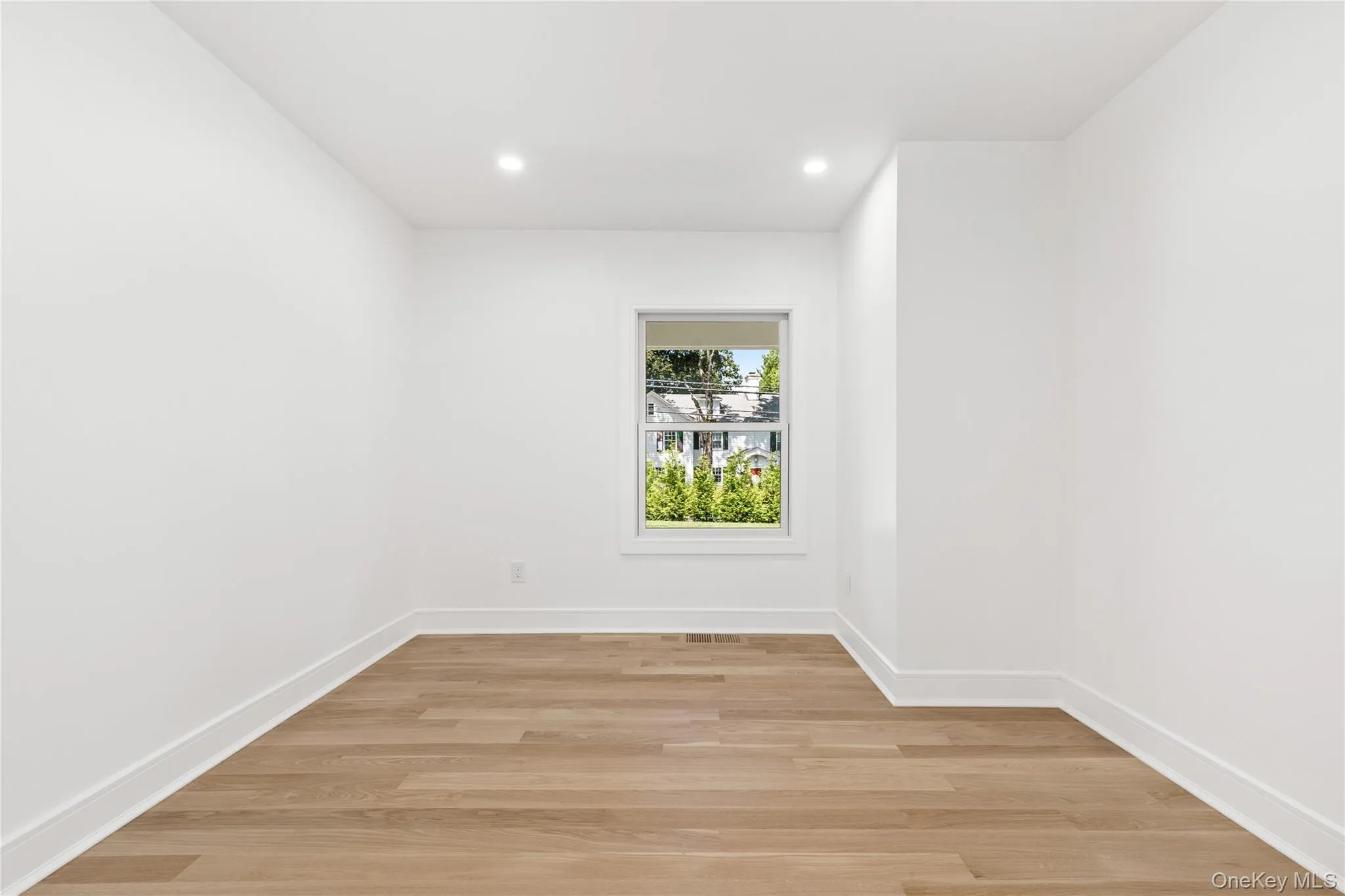 Office or Possible Guest Room Office or Possible Guest Room