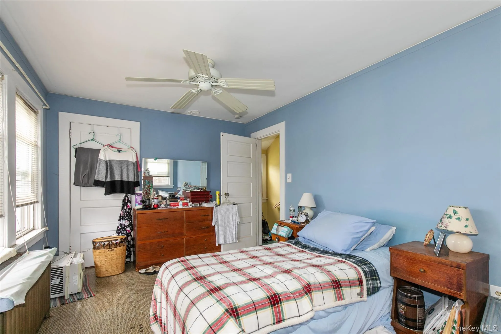 48 Saint Marks Place, North Hempstead, NY, 3 Bedrooms Bedrooms, 5 Rooms Rooms,1 BathroomBathrooms,Residential,For Rent,Saint Marks,0,1042847 48 Saint Marks Place, North Hempstead, NY, 3 Bedrooms Bedrooms, 5 Rooms Rooms,1 BathroomBathrooms,Residential,For Rent,Saint Marks,0,1042847