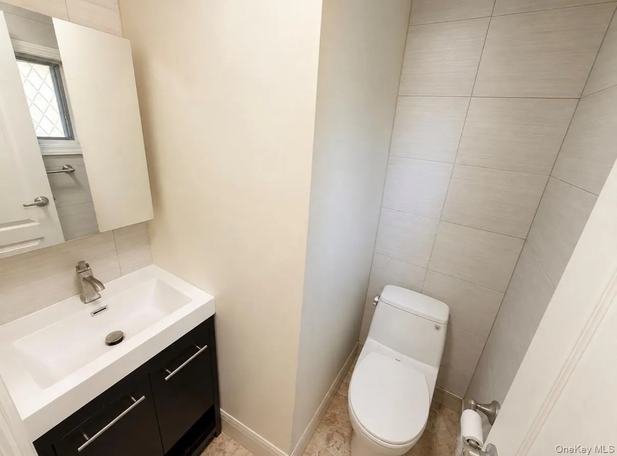 201-10 26th Avenue, New York, NY, 3 Bedrooms Bedrooms, 7 Rooms Rooms,1 BathroomBathrooms,Residential,For Rent,26th,0,1042848 201-10 26th Avenue, New York, NY, 3 Bedrooms Bedrooms, 7 Rooms Rooms,1 BathroomBathrooms,Residential,For Rent,26th,0,1042848