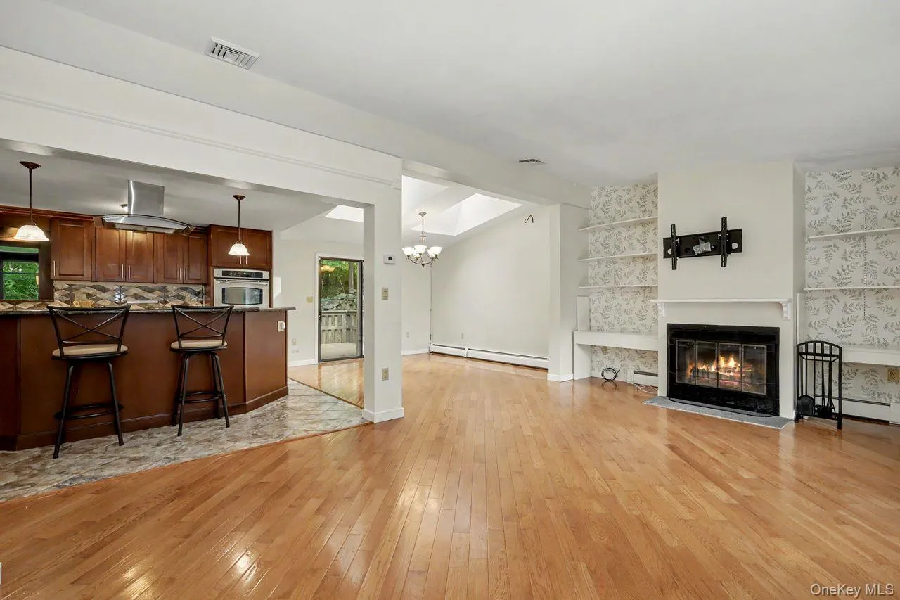 5 Trolley Road, Cortlandt, NY, 3 Bedrooms Bedrooms, 8 Rooms Rooms,3 BathroomsBathrooms,Residential,For Rent,Trolley,0,1042851 5 Trolley Road, Cortlandt, NY, 3 Bedrooms Bedrooms, 8 Rooms Rooms,3 BathroomsBathrooms,Residential,For Rent,Trolley,0,1042851