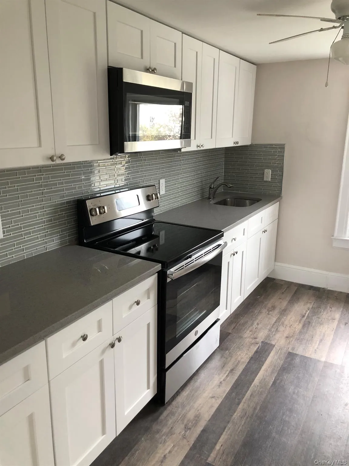 Ceiling Fan and Pantry Closet too! Ceiling Fan and Pantry Closet too!