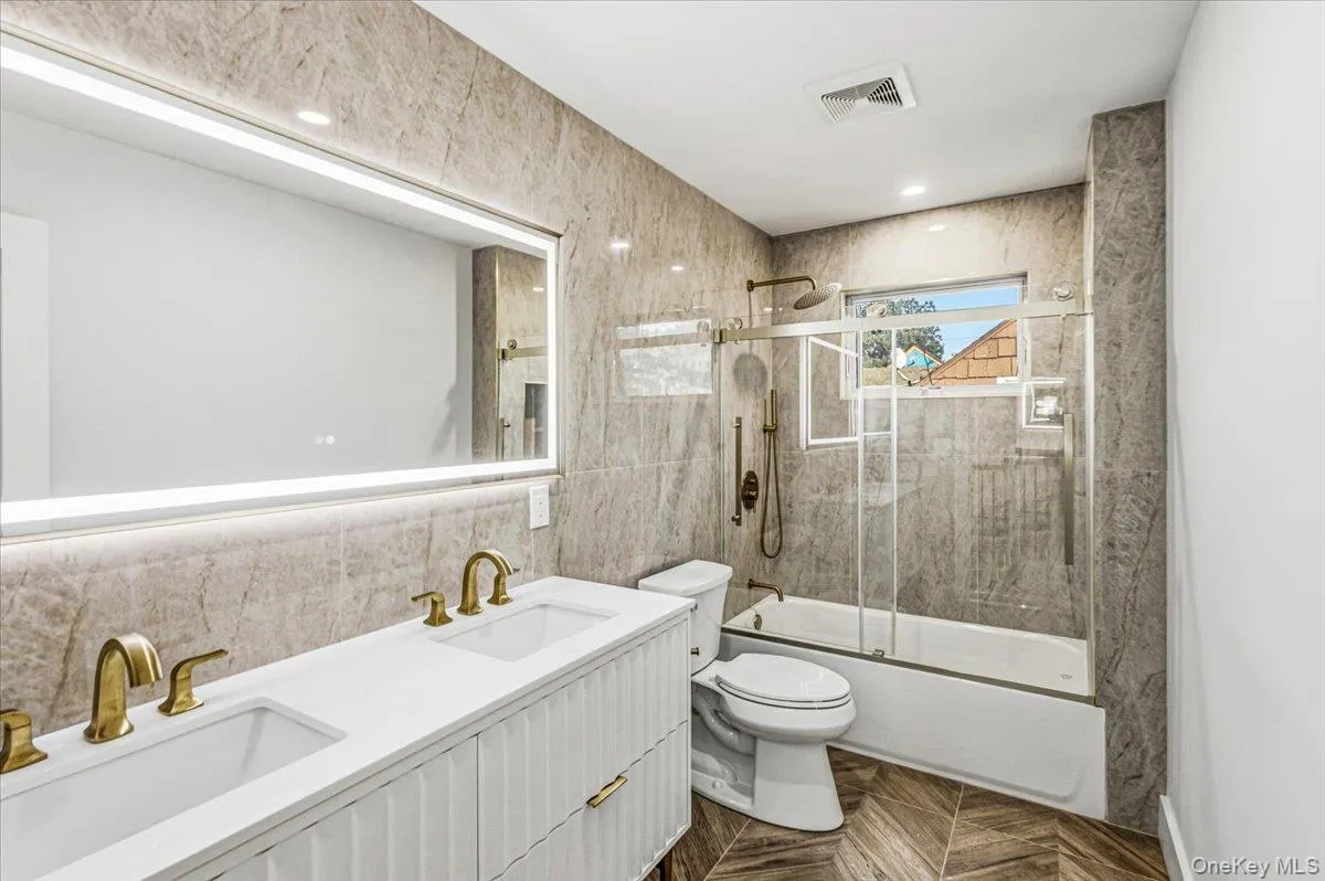448 Coolidge Street, Hempstead, NY, 5 Bedrooms Bedrooms, 9 Rooms Rooms,3 BathroomsBathrooms,Residential,For Rent,Coolidge,0,1042857 448 Coolidge Street, Hempstead, NY, 5 Bedrooms Bedrooms, 9 Rooms Rooms,3 BathroomsBathrooms,Residential,For Rent,Coolidge,0,1042857