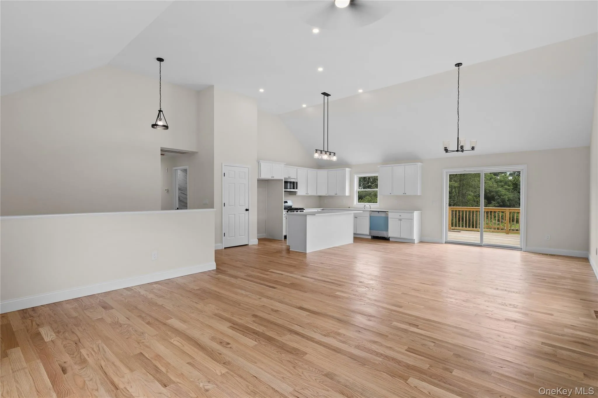 Impressive Open-Concept Living with Soaring Ceilings Impressive Open-Concept Living with Soaring Ceilings