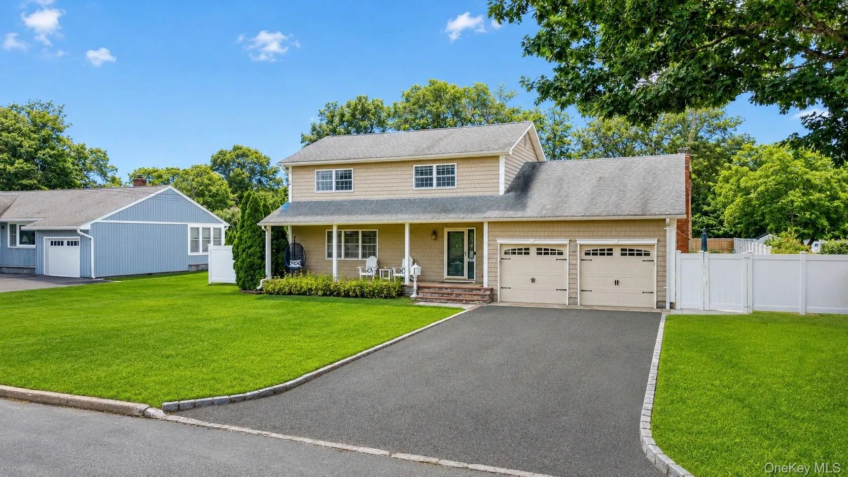 282 6th Avenue, Smithtown, NY, 3 Bedrooms Bedrooms, 8 Rooms Rooms,2 BathroomsBathrooms,Residential,For Rent,6th,0,1042862 282 6th Avenue, Smithtown, NY, 3 Bedrooms Bedrooms, 8 Rooms Rooms,2 BathroomsBathrooms,Residential,For Rent,6th,0,1042862