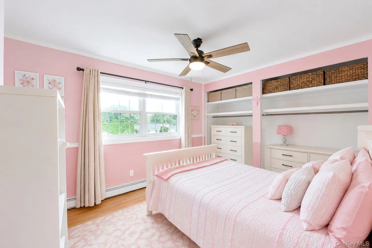 282 6th Avenue, Smithtown, NY, 3 Bedrooms Bedrooms, 8 Rooms Rooms,2 BathroomsBathrooms,Residential,For Rent,6th,0,1042862 282 6th Avenue, Smithtown, NY, 3 Bedrooms Bedrooms, 8 Rooms Rooms,2 BathroomsBathrooms,Residential,For Rent,6th,0,1042862