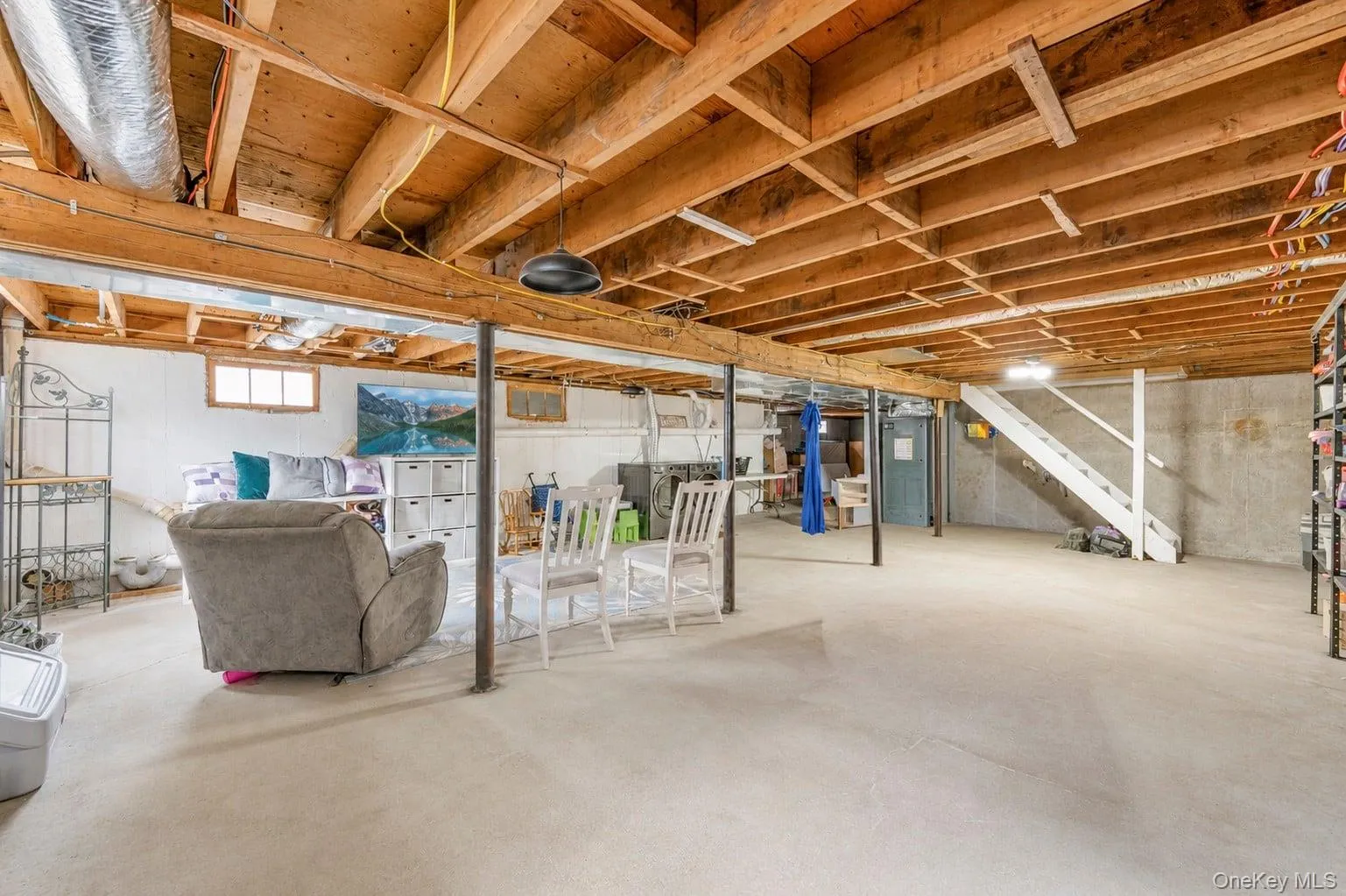 282 6th Avenue, Smithtown, NY, 3 Bedrooms Bedrooms, 8 Rooms Rooms,2 BathroomsBathrooms,Residential,For Rent,6th,0,1042862 282 6th Avenue, Smithtown, NY, 3 Bedrooms Bedrooms, 8 Rooms Rooms,2 BathroomsBathrooms,Residential,For Rent,6th,0,1042862