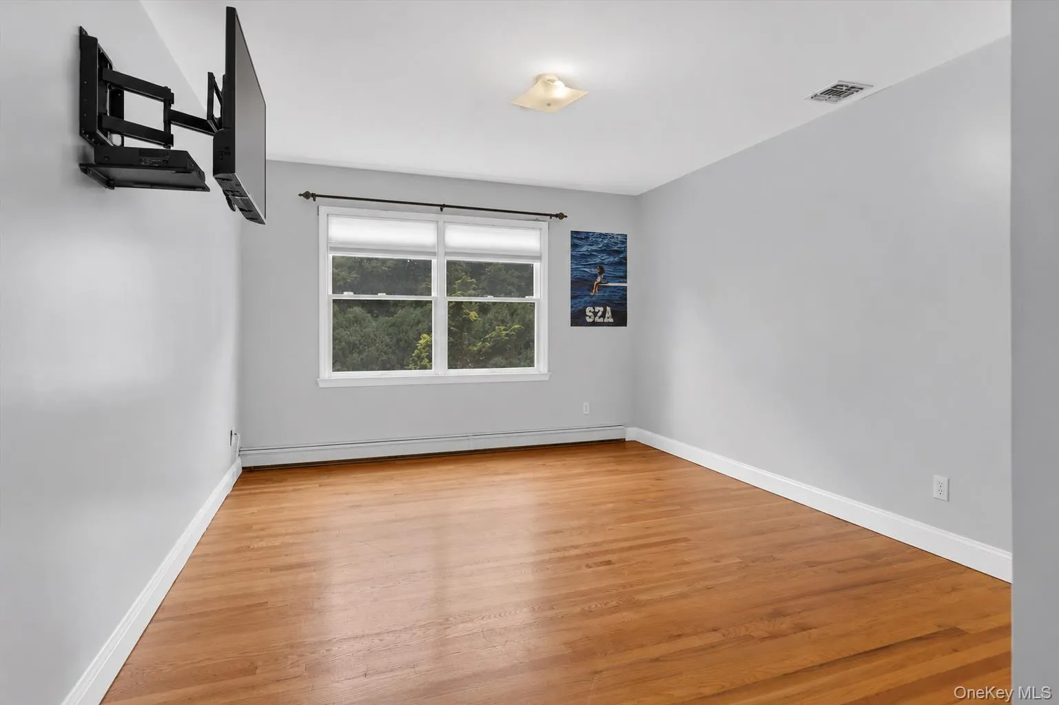 25 Pashen Place, Huntington, NY, 4 Bedrooms Bedrooms, 8 Rooms Rooms,3 BathroomsBathrooms,Residential,For Rent,Pashen,0,1042863 25 Pashen Place, Huntington, NY, 4 Bedrooms Bedrooms, 8 Rooms Rooms,3 BathroomsBathrooms,Residential,For Rent,Pashen,0,1042863