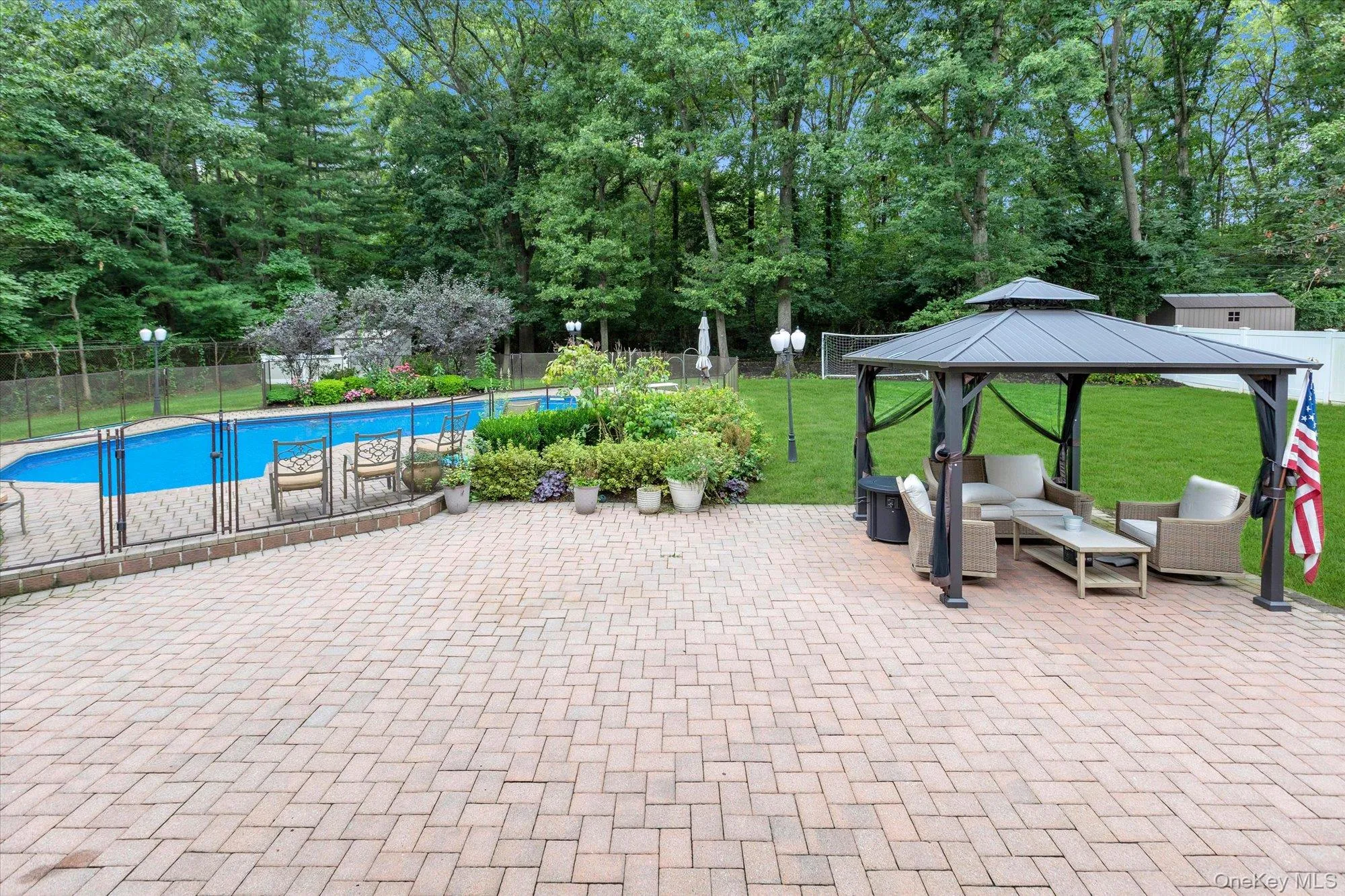 25 Pashen Place, Huntington, NY, 4 Bedrooms Bedrooms, 8 Rooms Rooms,3 BathroomsBathrooms,Residential,For Rent,Pashen,0,1042863 25 Pashen Place, Huntington, NY, 4 Bedrooms Bedrooms, 8 Rooms Rooms,3 BathroomsBathrooms,Residential,For Rent,Pashen,0,1042863
