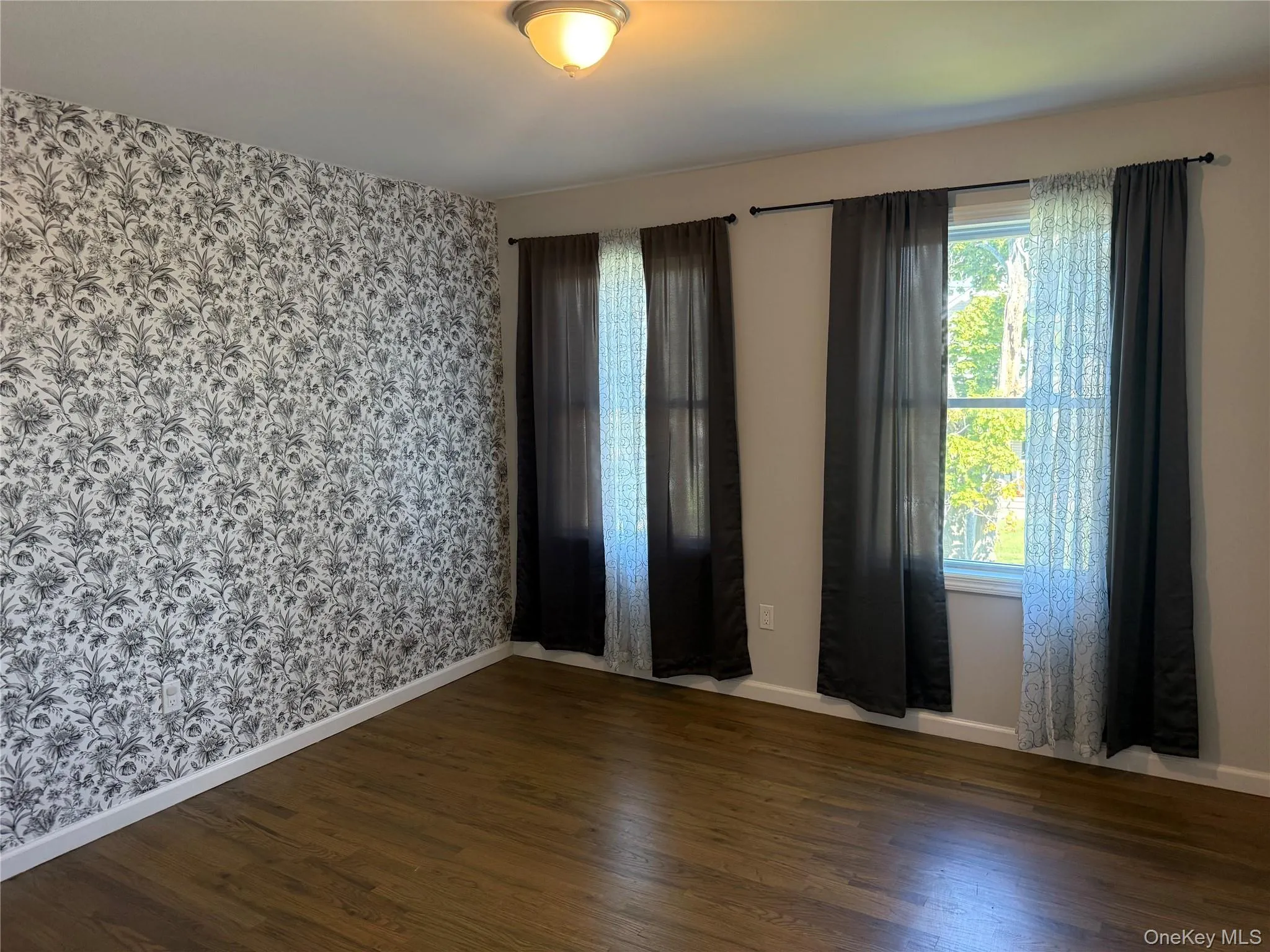 8 Narcissus Road, Brookhaven, NY, 4 Bedrooms Bedrooms, 8 Rooms Rooms,3 BathroomsBathrooms,Residential,For Rent,Narcissus,0,1042865 8 Narcissus Road, Brookhaven, NY, 4 Bedrooms Bedrooms, 8 Rooms Rooms,3 BathroomsBathrooms,Residential,For Rent,Narcissus,0,1042865
