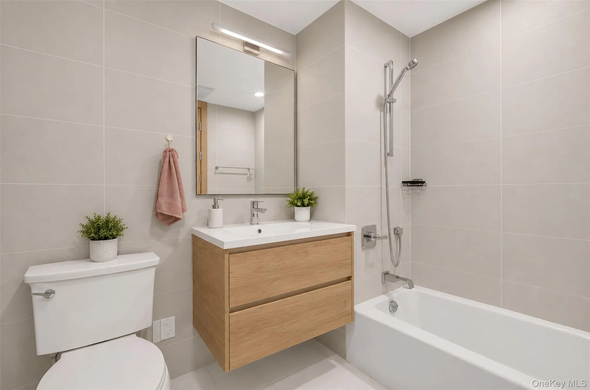 13111 Fowler Avenue, New York, NY, 2 Bedrooms Bedrooms, 4 Rooms Rooms,2 BathroomsBathrooms,Residential,For Rent,Fowler,0,1042867 13111 Fowler Avenue, New York, NY, 2 Bedrooms Bedrooms, 4 Rooms Rooms,2 BathroomsBathrooms,Residential,For Rent,Fowler,0,1042867