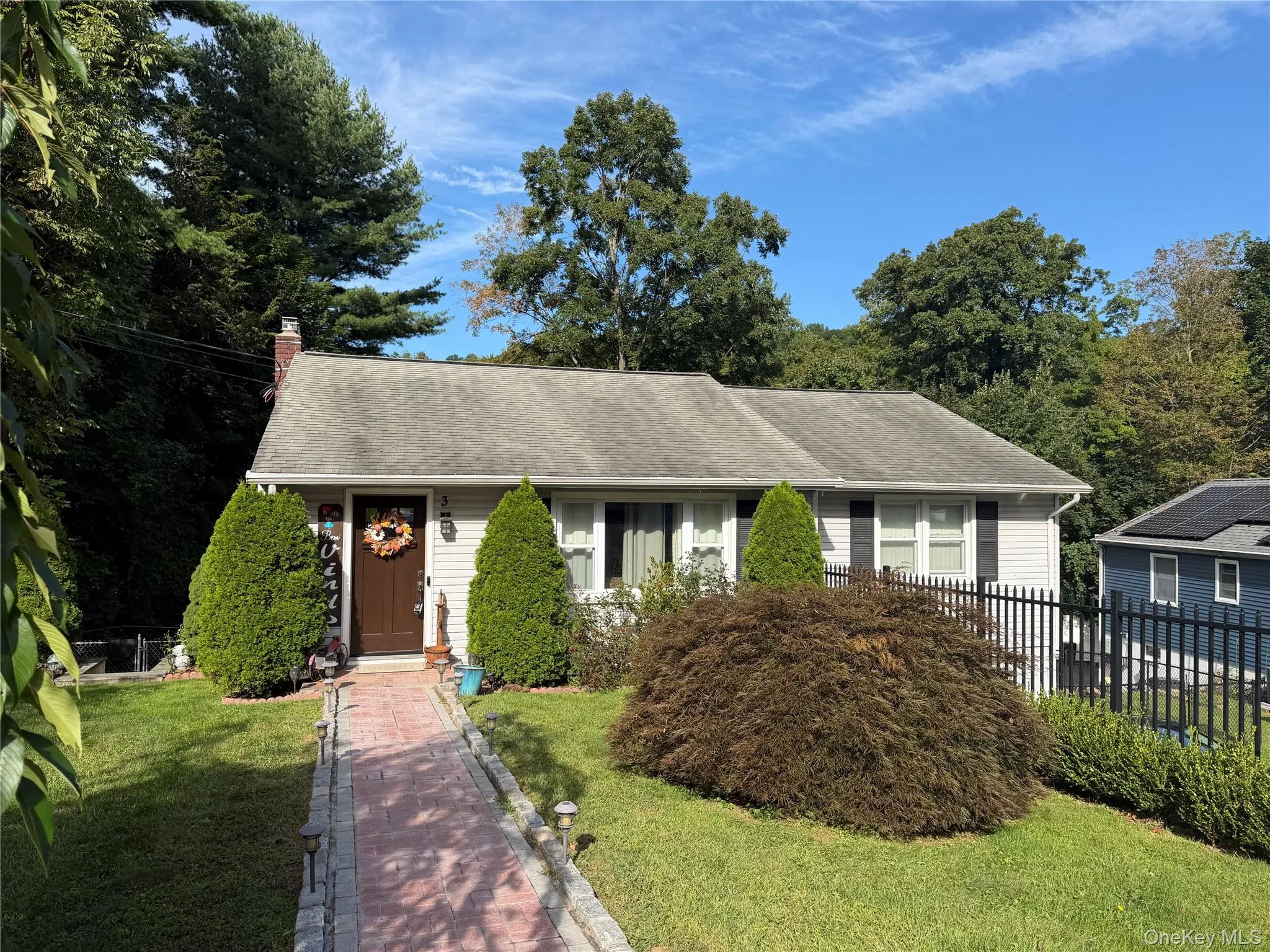 3 School Street, Cortlandt, NY, 3 Bedrooms Bedrooms, 6 Rooms Rooms,2 BathroomsBathrooms,Residential,For Rent,School,0,1042869 3 School Street, Cortlandt, NY, 3 Bedrooms Bedrooms, 6 Rooms Rooms,2 BathroomsBathrooms,Residential,For Rent,School,0,1042869