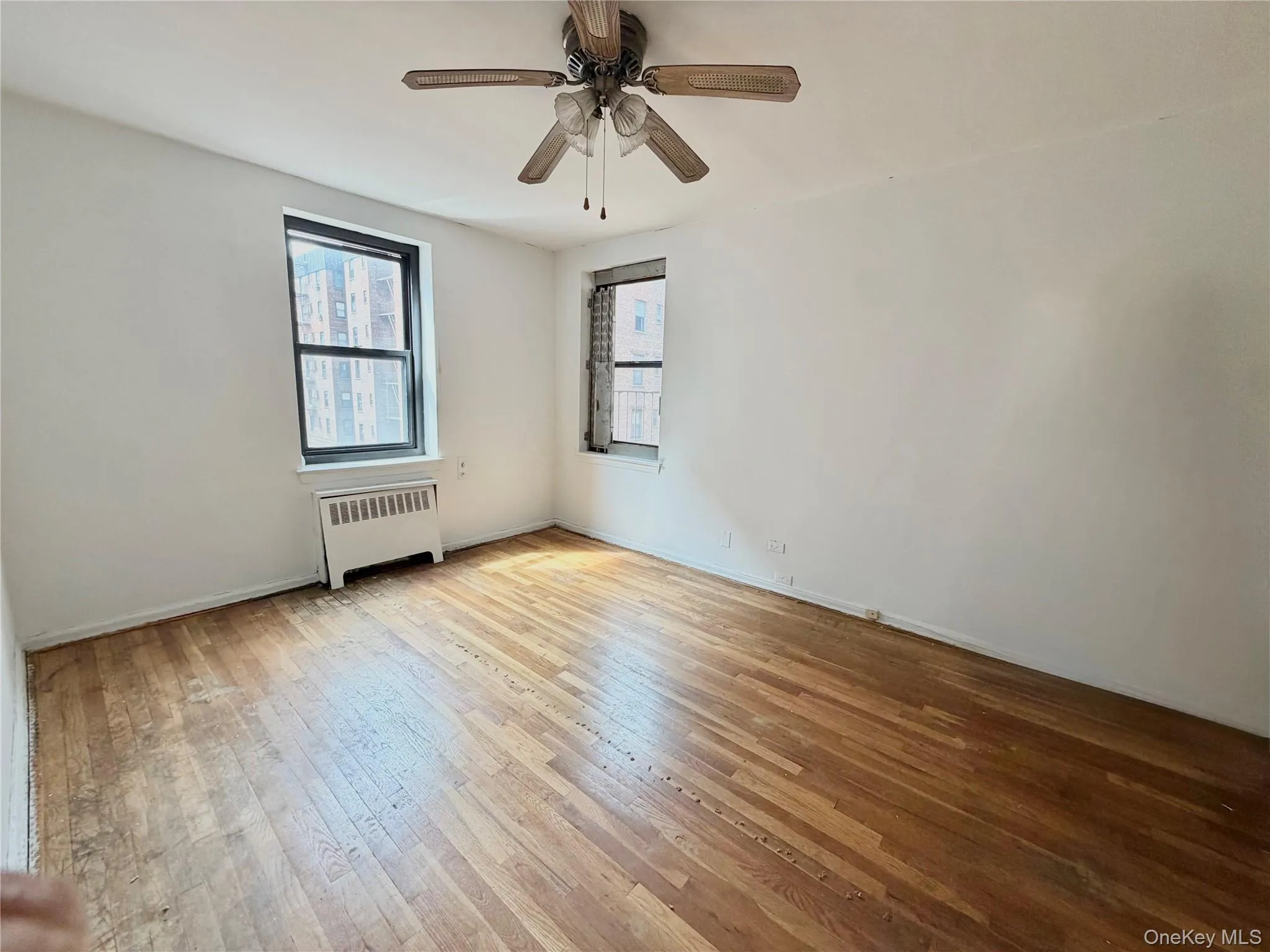 90-10 32nd Avenue, New York, NY, 1 Bedroom Bedrooms, 35 Rooms Rooms,1 BathroomBathrooms,Residential,For Rent,32nd,0,1042870 90-10 32nd Avenue, New York, NY, 1 Bedroom Bedrooms, 35 Rooms Rooms,1 BathroomBathrooms,Residential,For Rent,32nd,0,1042870