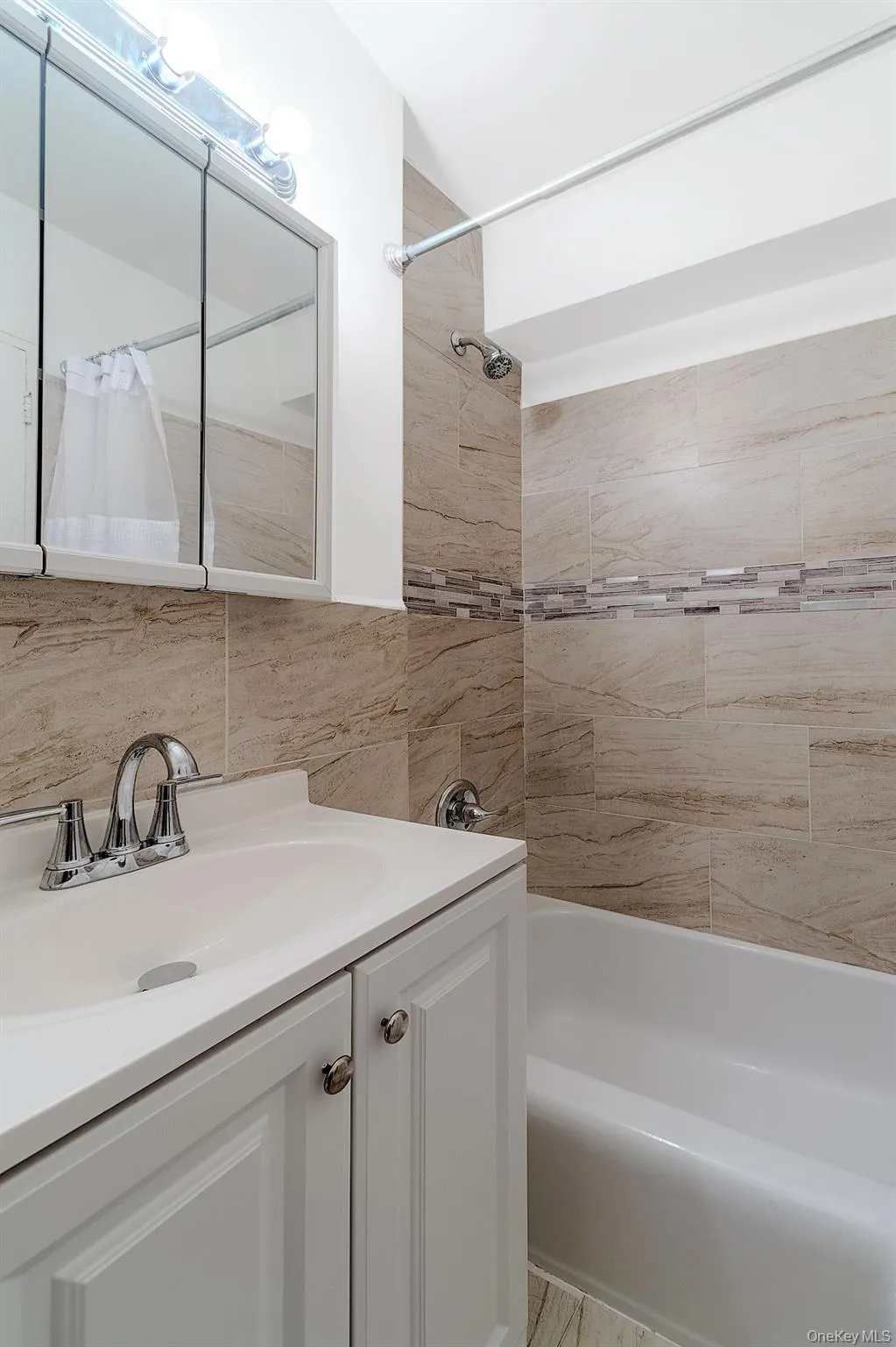 2155 82nd Street, New York, NY, 1 Room Rooms,1 BathroomBathrooms,Residential,For Rent,82nd,0,1042880 2155 82nd Street, New York, NY, 1 Room Rooms,1 BathroomBathrooms,Residential,For Rent,82nd,0,1042880