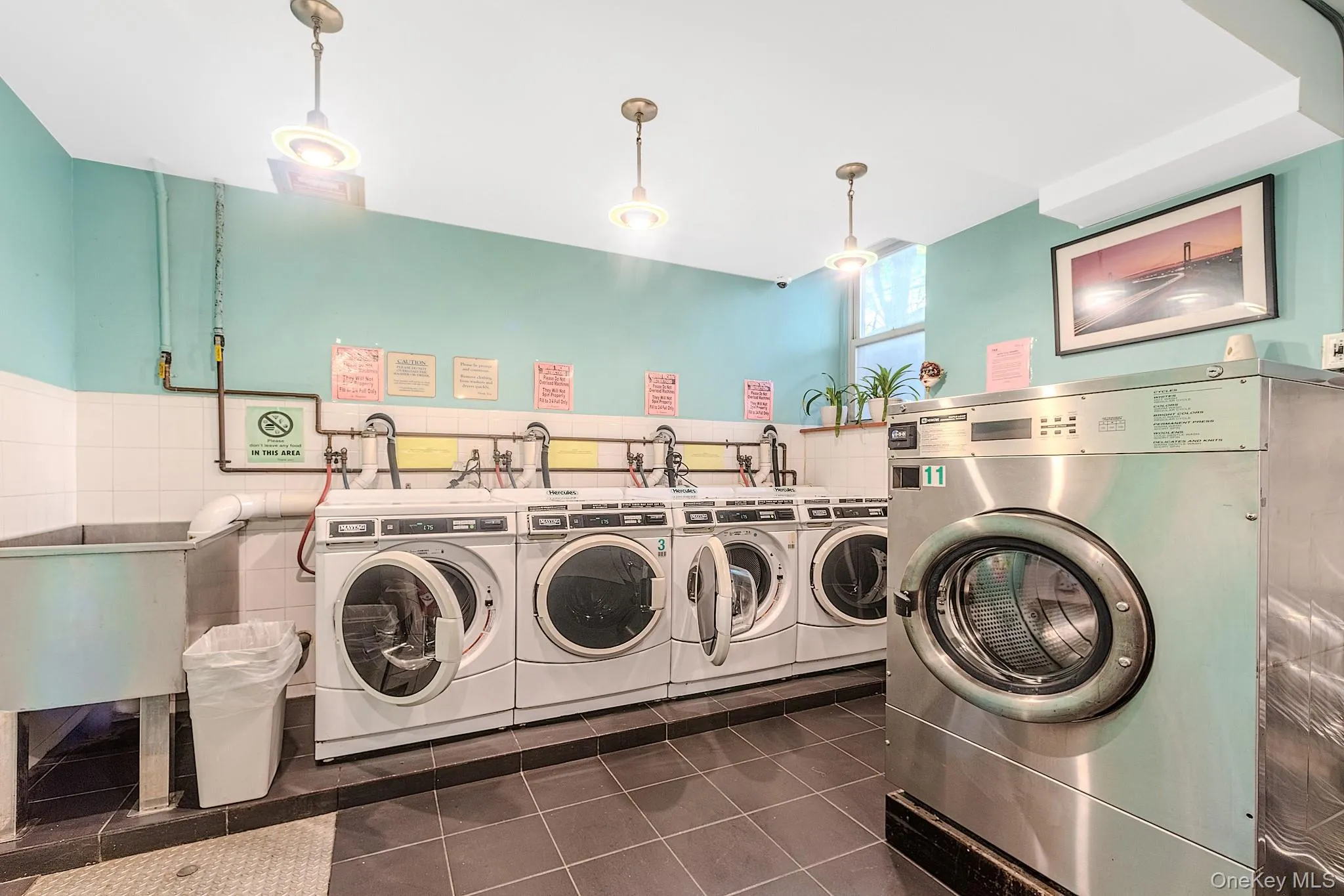 2155 82nd Street, New York, NY, 1 Room Rooms,1 BathroomBathrooms,Residential,For Rent,82nd,0,1042880 2155 82nd Street, New York, NY, 1 Room Rooms,1 BathroomBathrooms,Residential,For Rent,82nd,0,1042880